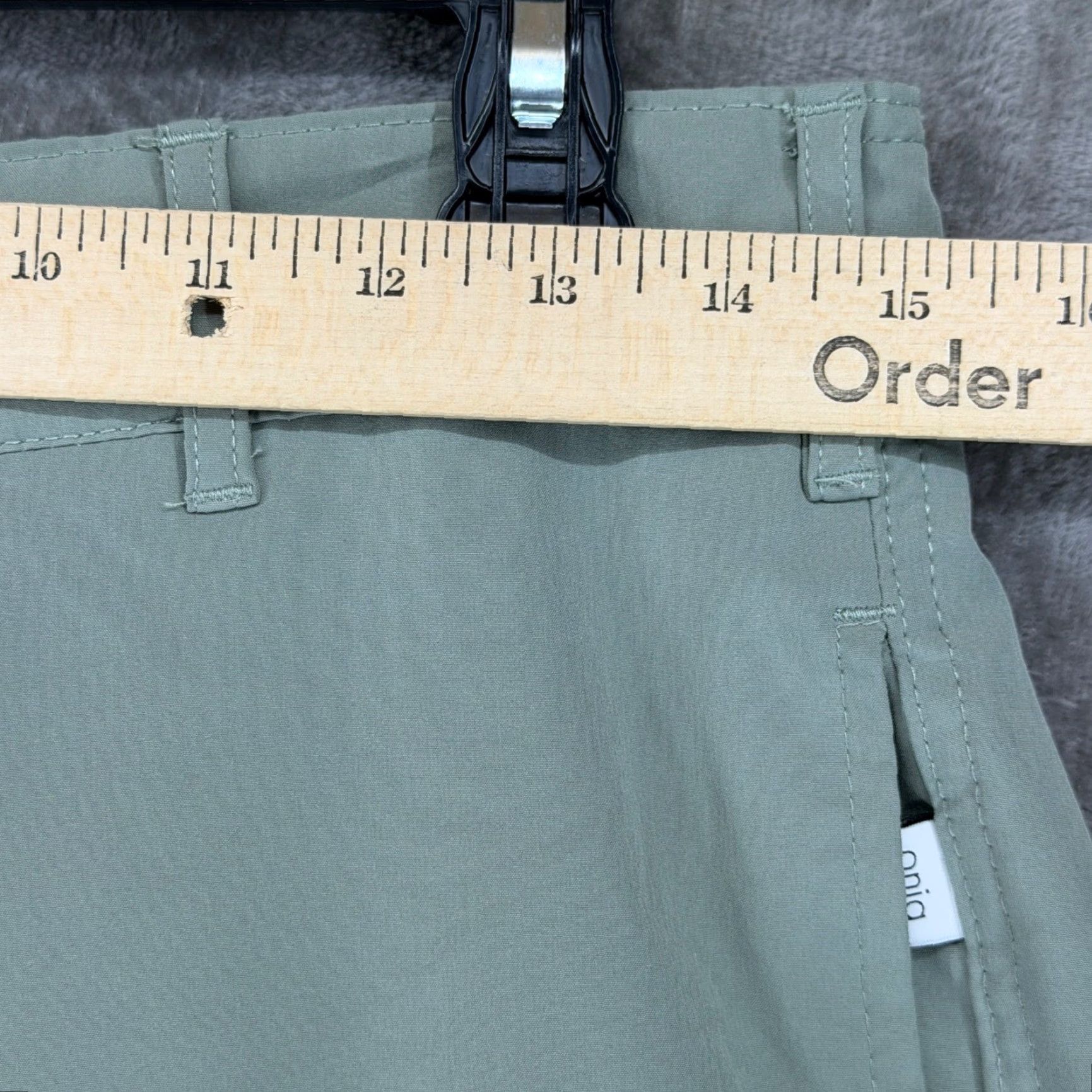 Onia Onia Mens Sage Green Hybrid Shorts Size S Inseam 5in Quick Dry Stretch Beach Casual Travel Size US 30 / EU 46 - 5 Thumbnail
