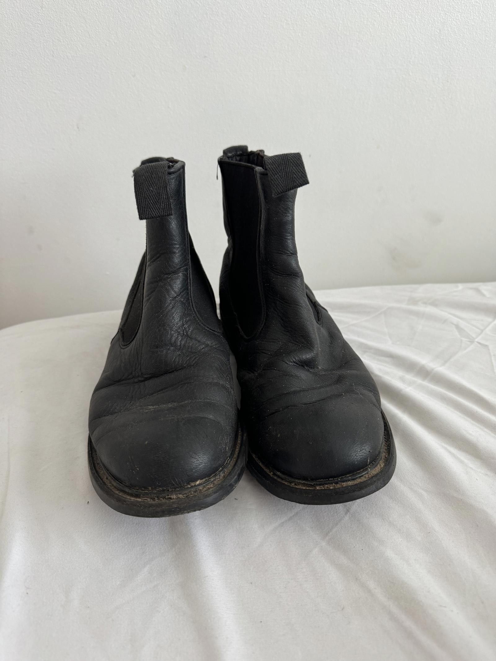 Tricker's Tricker's Deer Skin Chelsea Boots - UK 7 - Black Size US 9 / IT 39 - 1 Thumbnail