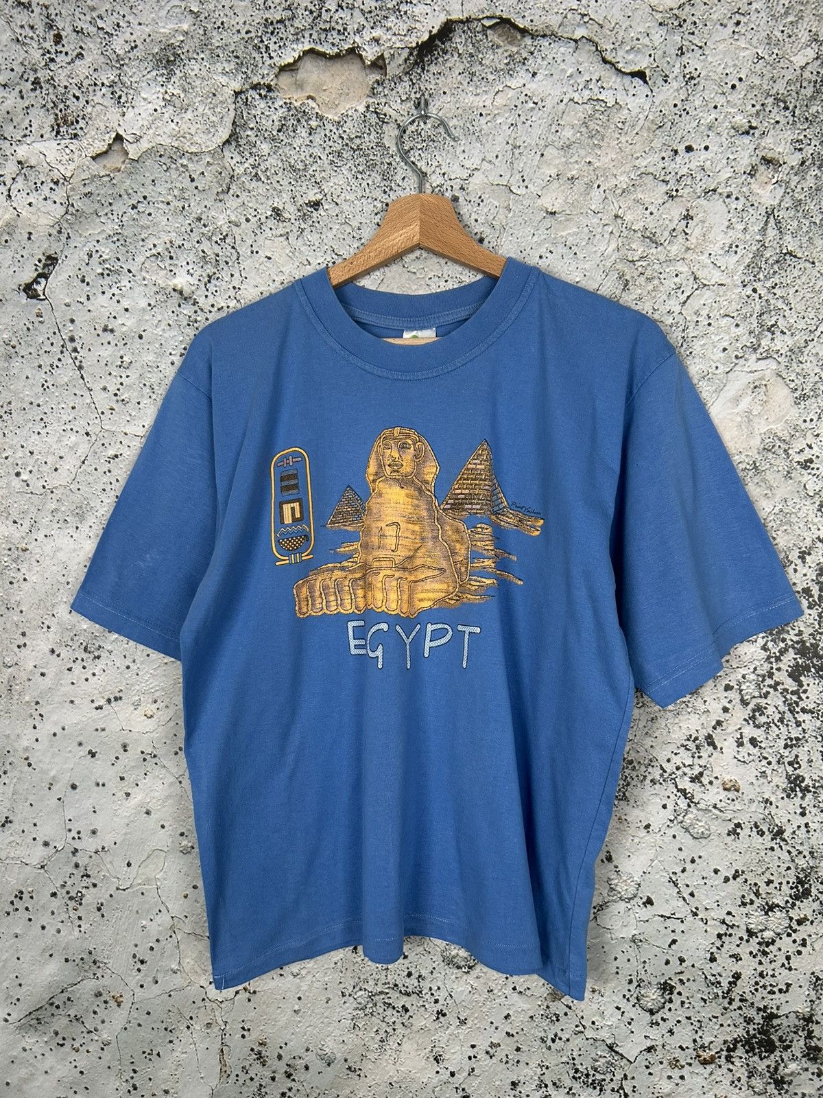 Vintage Vintage Egypt Sphinx Graphic Tee Cropped Boxy Rap Skate 90s Size US L / EU 52-54 / 3 - 1 Thumbnail
