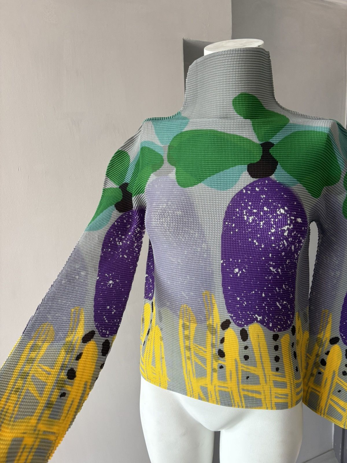 Issey Miyake Issey Miyake flowerpot top Size M / US 6-8 / IT 42-44 - 6 Thumbnail
