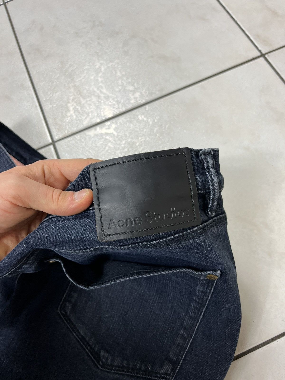 Acne Studios Acne Studios Max Blue Black FW20 classic jeans pants denim Size US 34 / EU 50 - 16 Thumbnail