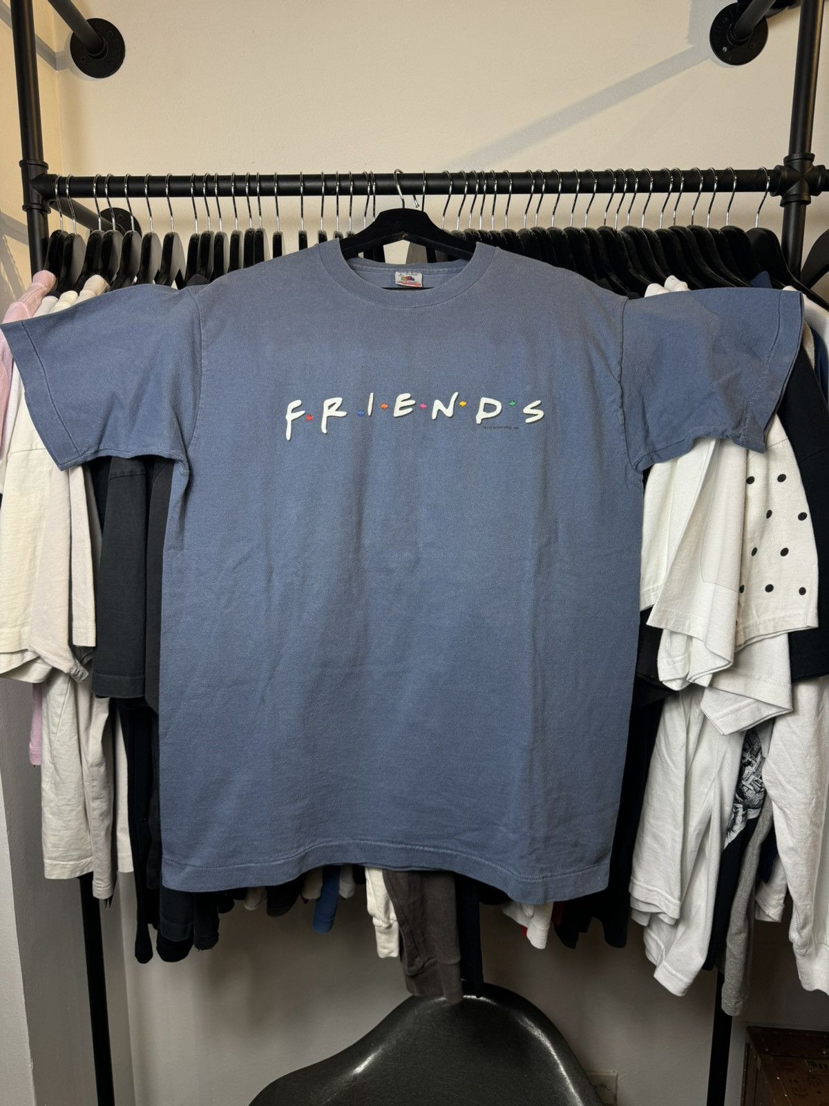 Vintage Vintage 90s Friends Spellout Promo Tee - Large Size US L / EU 52-54 / 3 - 3 Thumbnail