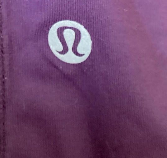Designer Lululemon size 6 Purple Mesh Crossover Stash Pocket Size 28" / US 6 / IT 42 - 4 Thumbnail