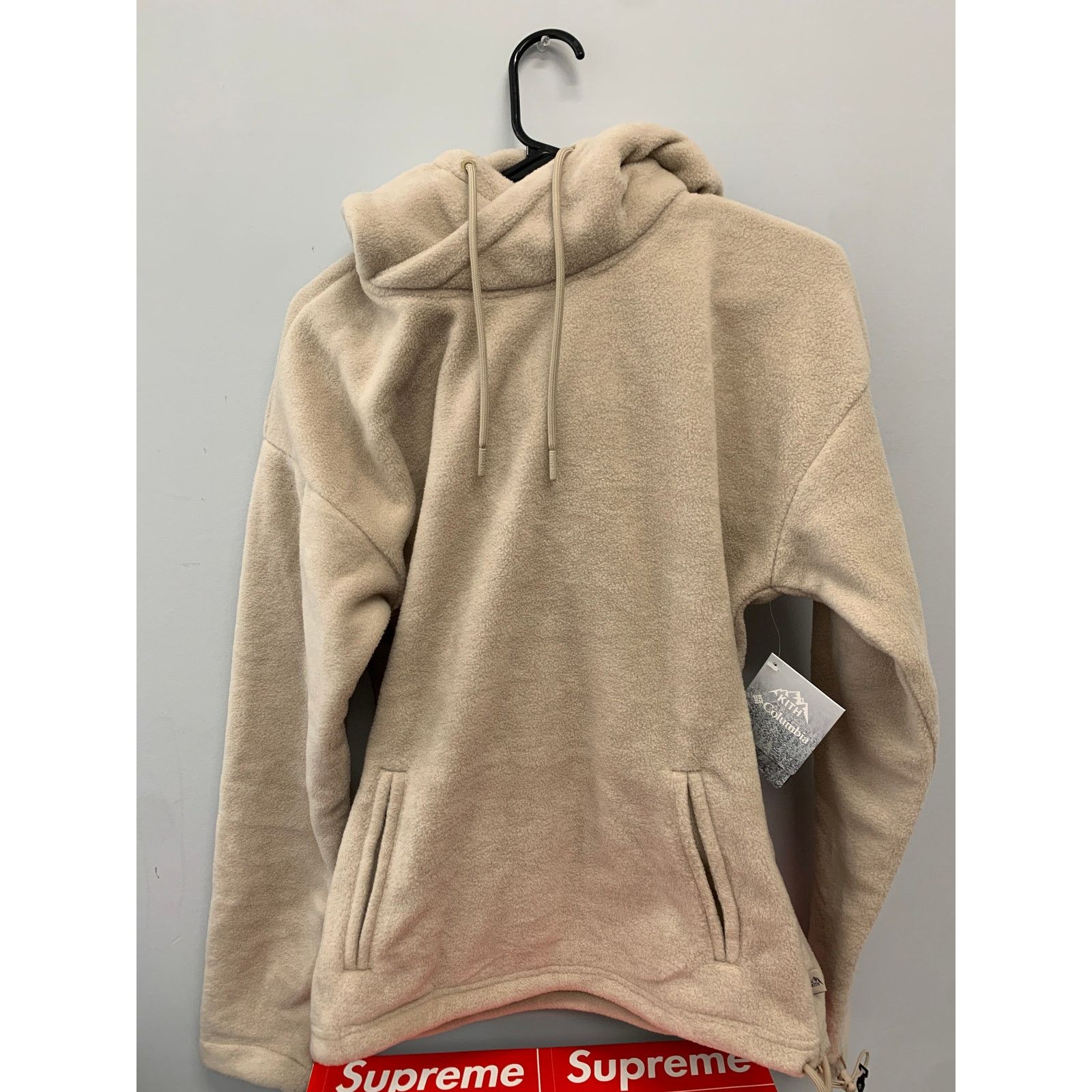 Kith x Columbia Beige Hoodie Size Small BRAND NEW SHIPS NOW