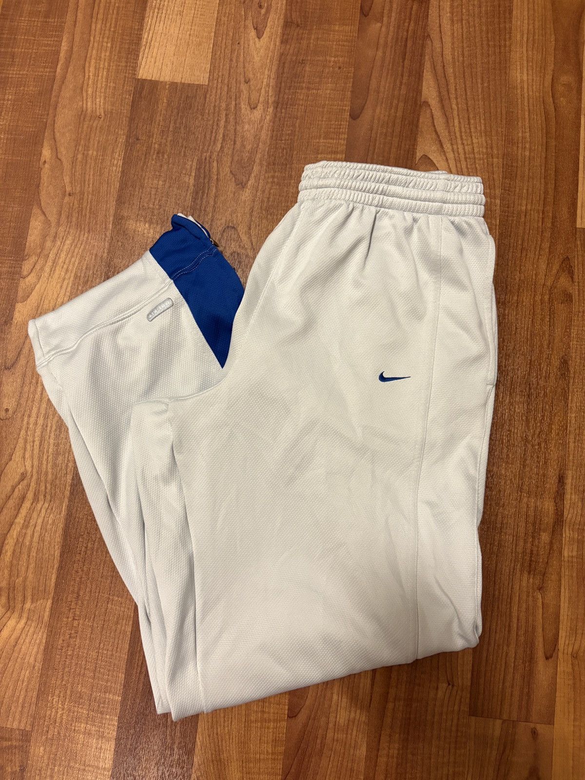 Nike Y2K Nike Sweats Size US 38 / EU 54 - 1 Thumbnail
