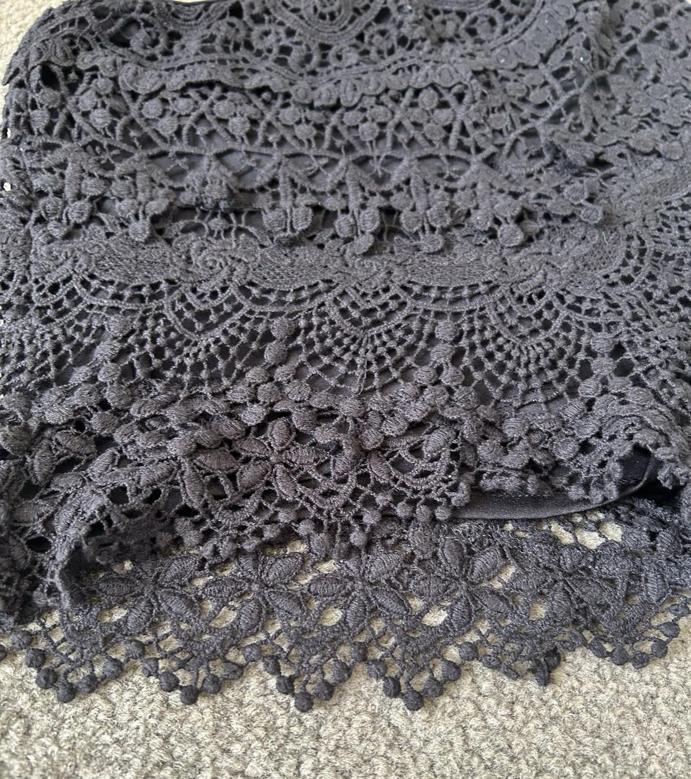 Other Kimchi Blue High Waisted Crochet Shorts Black - Sz 4 Size 26" / US 2 / IT 38 - 4 Thumbnail