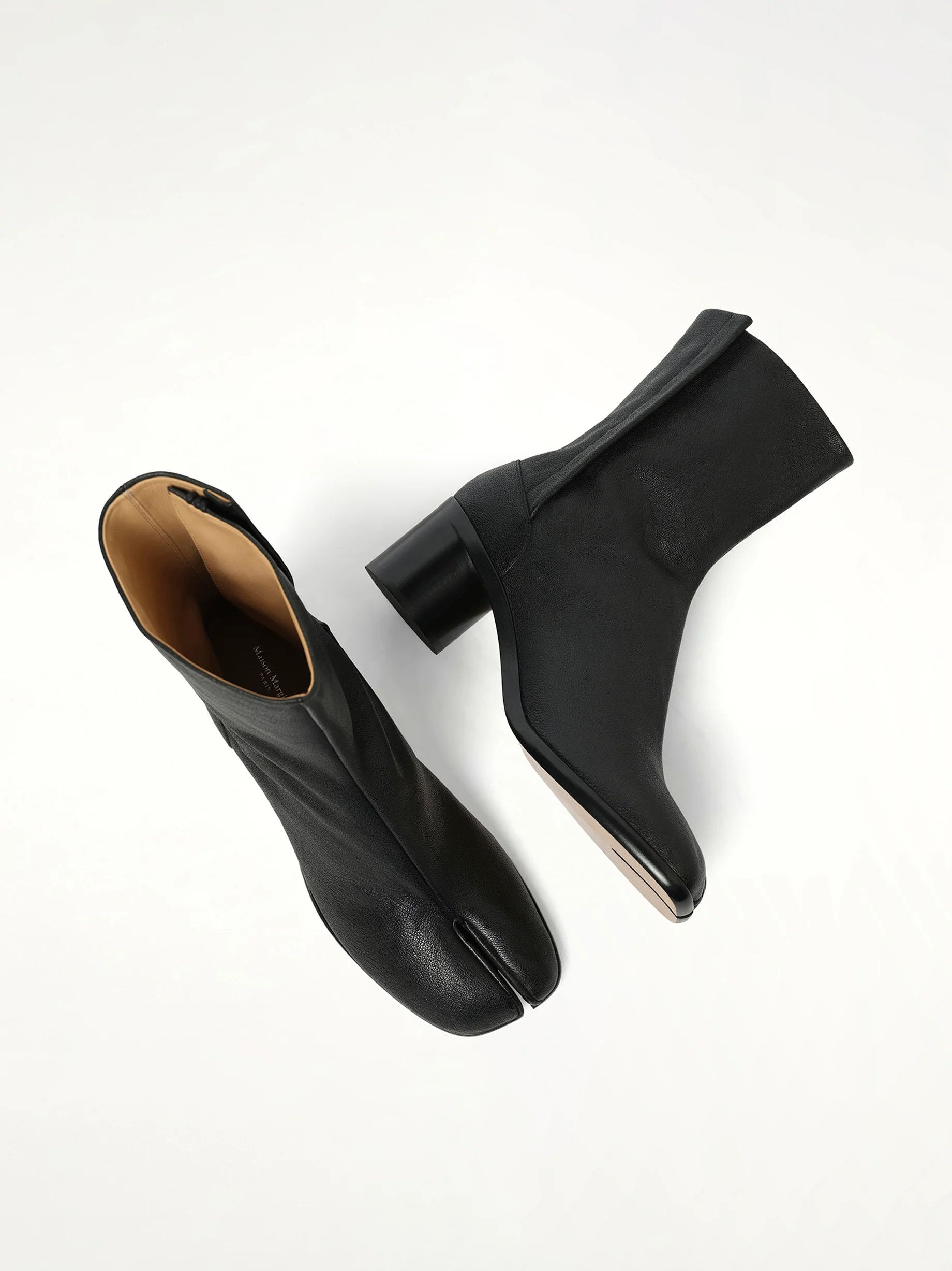 Maison Margiela o1w1db11225 Tabi Ankle Boots in Black Size US 7 / IT 37 - 4 Thumbnail