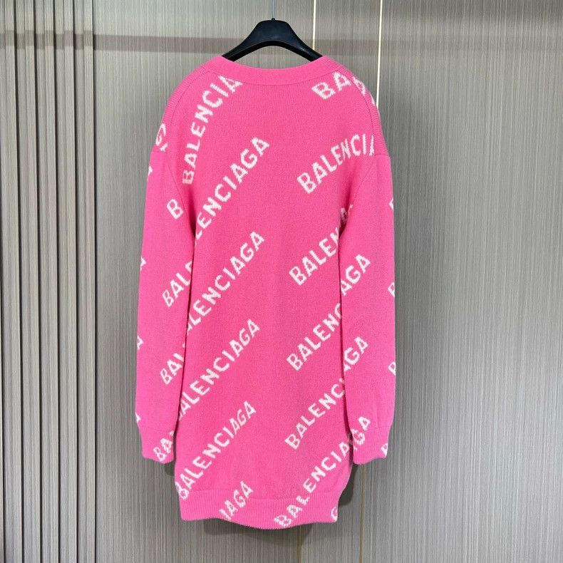 Balenciaga Balenciaga Bullet Screen Full Print Knitted Cardigan Size S / US 4 / IT 40 - 2 Thumbnail