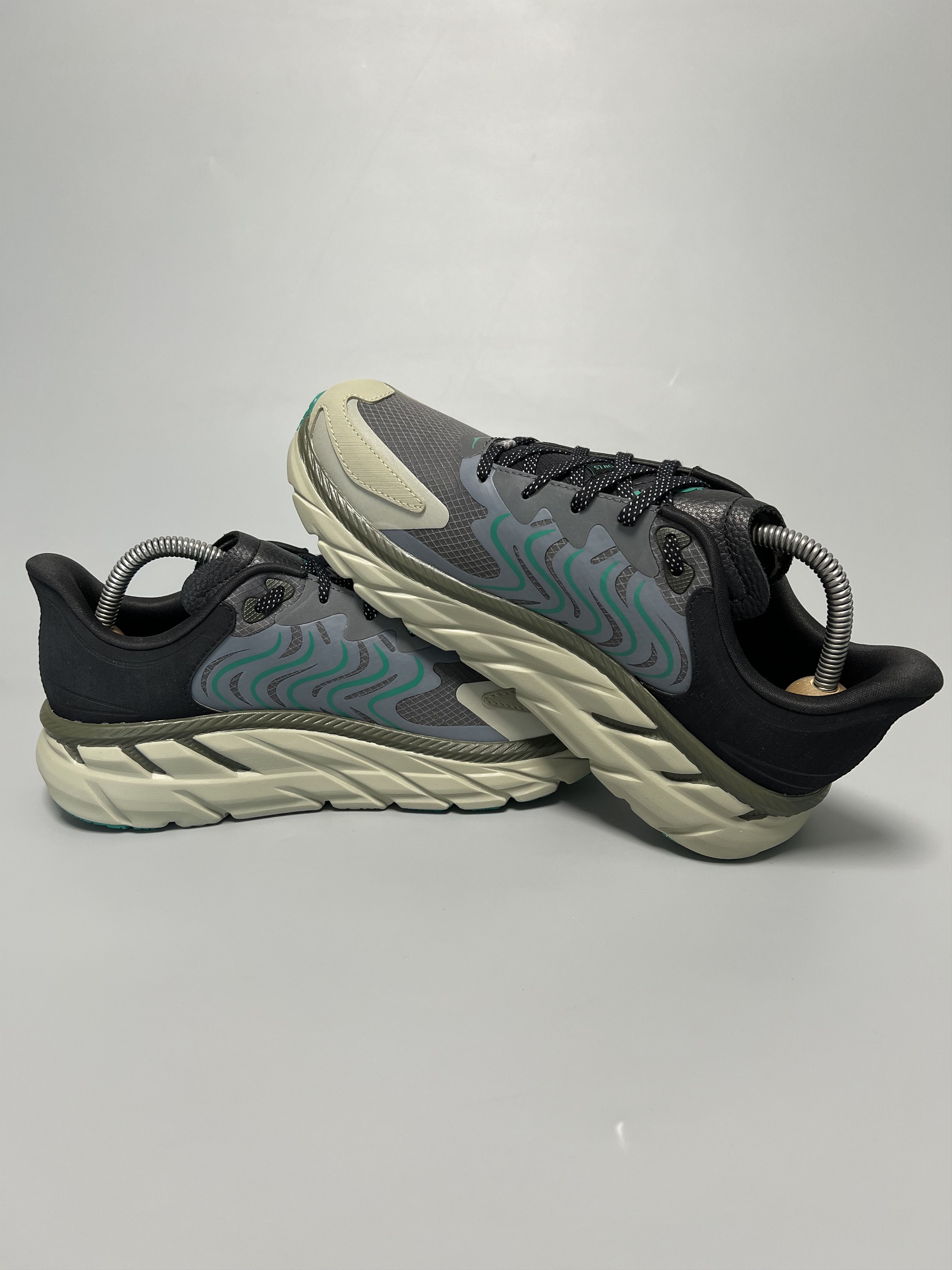 Hoka Hoka One One U Clifton LS 'Stealth Tech Pack' Running Shoes Size US 7 / EU 40 - 5 Thumbnail
