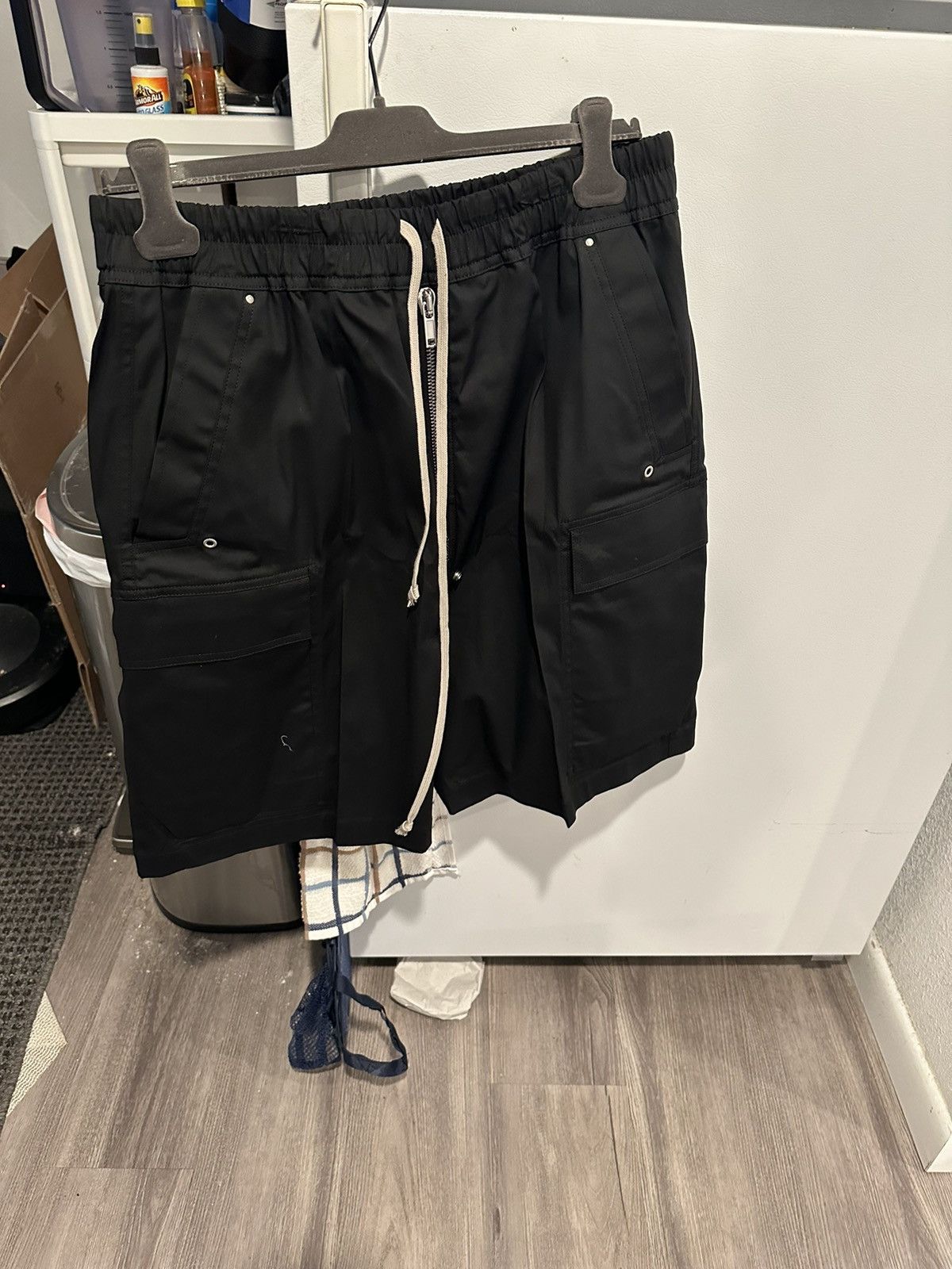 Rick Owens Rick Owens Twill CargoBela Shorts Black size 50 Size US 34 / EU 50 - 1 Thumbnail