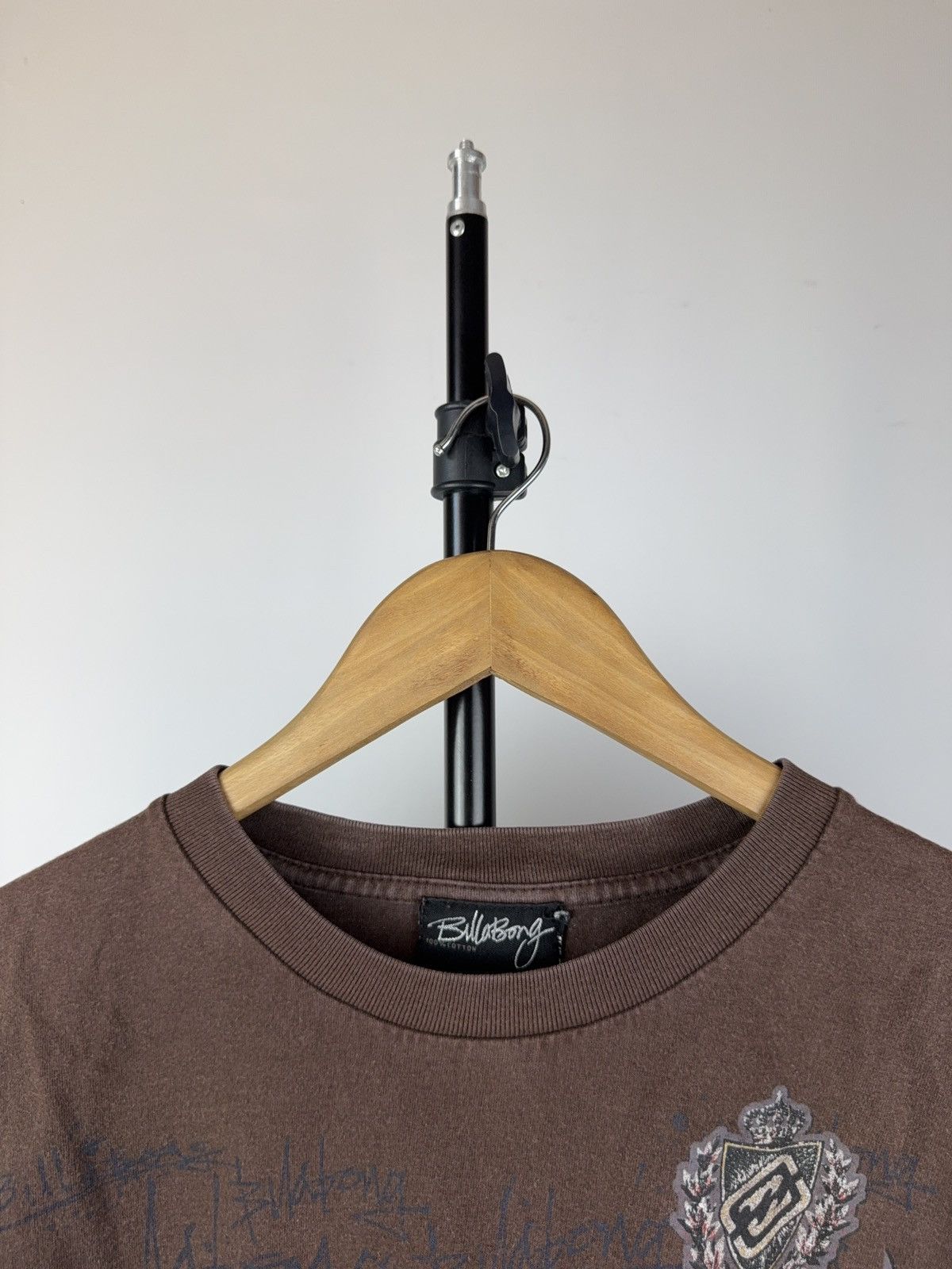 Billabong Vntg 00s Surf Billabong Retro Print Faded Brown Tee Shirt Size US M / EU 48-50 / 2 - 4 Thumbnail