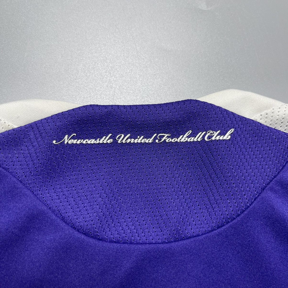 Adidas NEWCASTLE ADIDAS 2008/2009 FOOTBALL AWAY JERSEY #11 DUFF Size US M / EU 48-50 / 2 - 14 Thumbnail