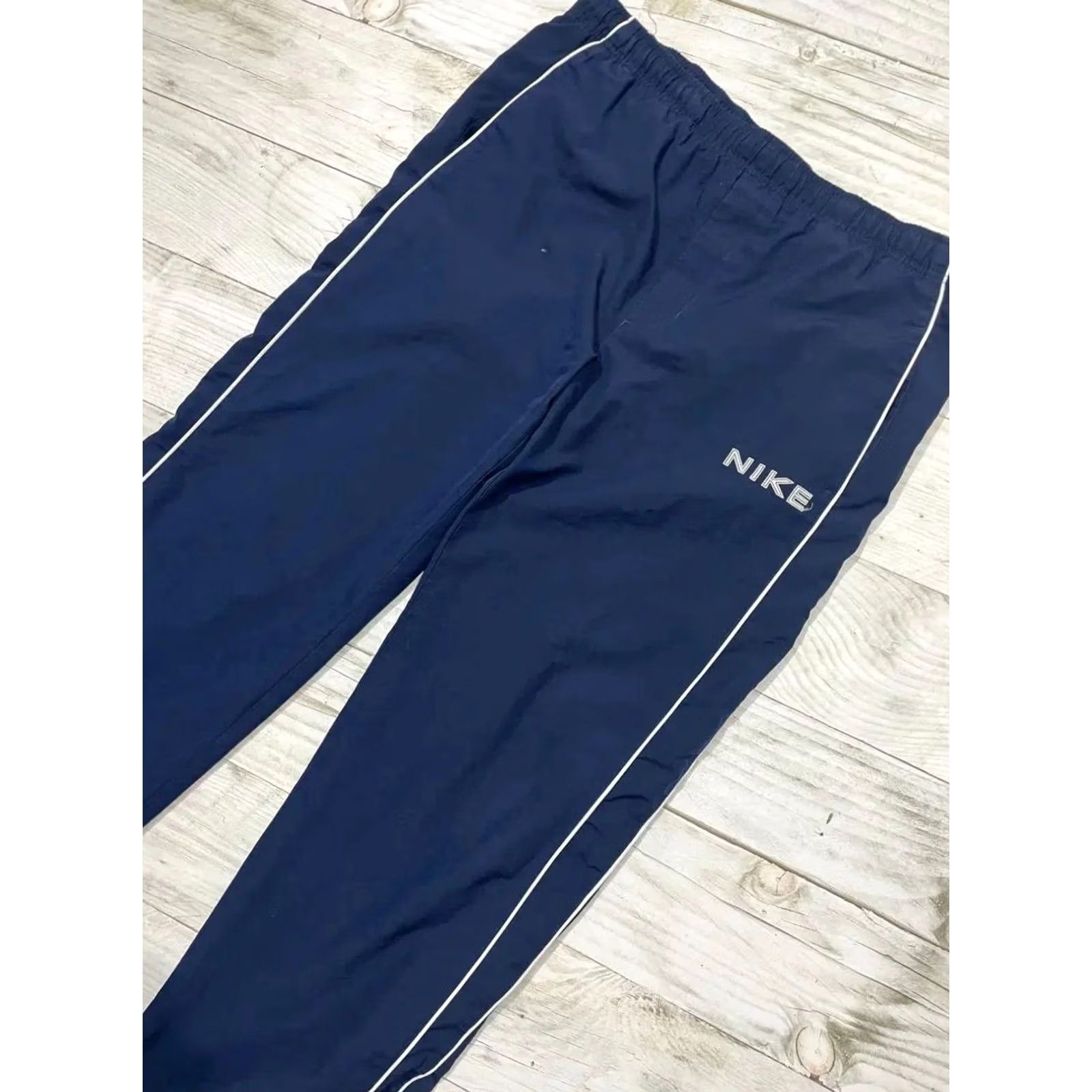Nike VINTAGE Nike Track Pants Blue M 00s Nylon Striped Men Size US 31 - 5 Thumbnail