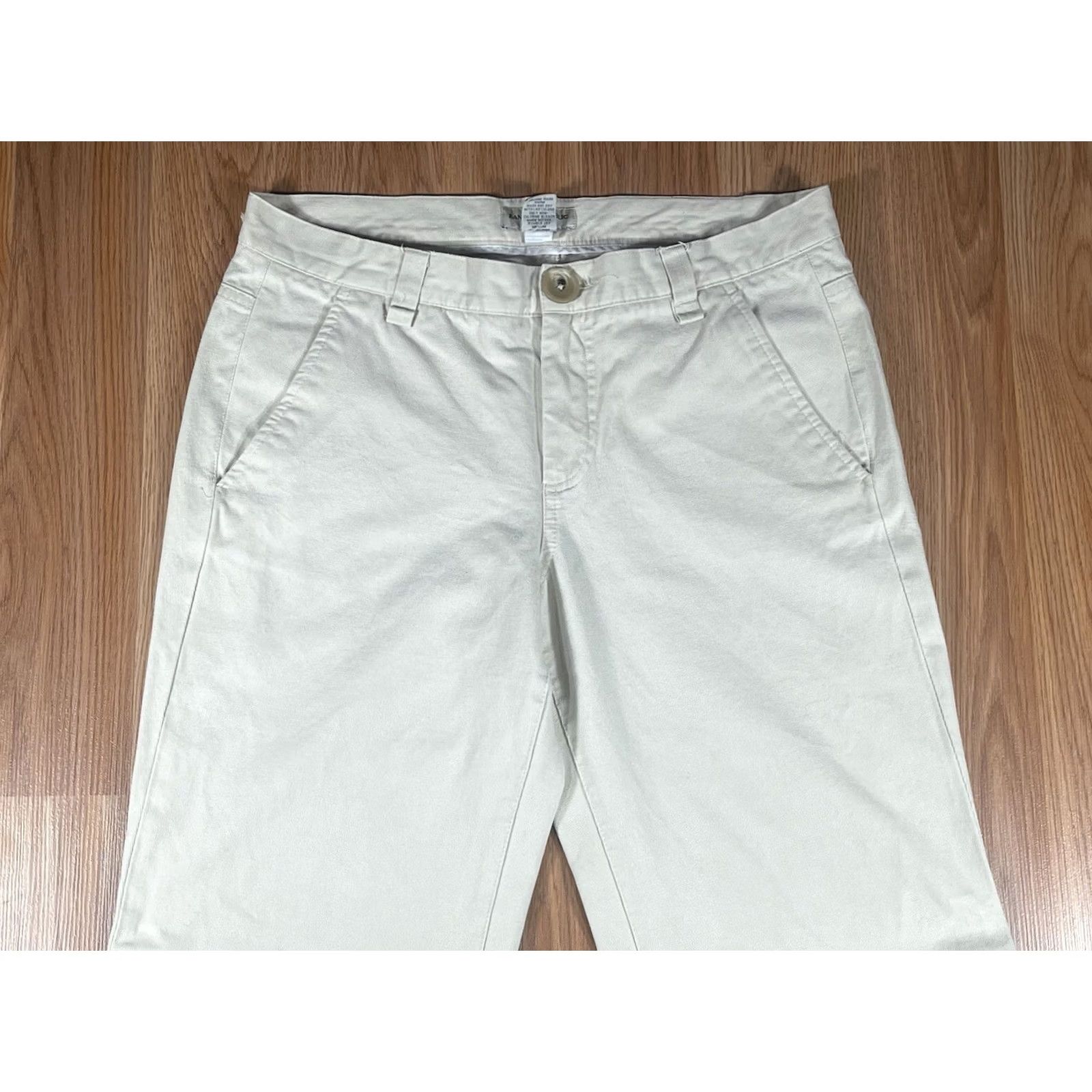 Banana Republic Banana Republic Boot Cut Leg Flat Front Beige Causal Pants Women's 8 Cotton Size 30" / US 8 / IT 44 - 2 Thumbnail