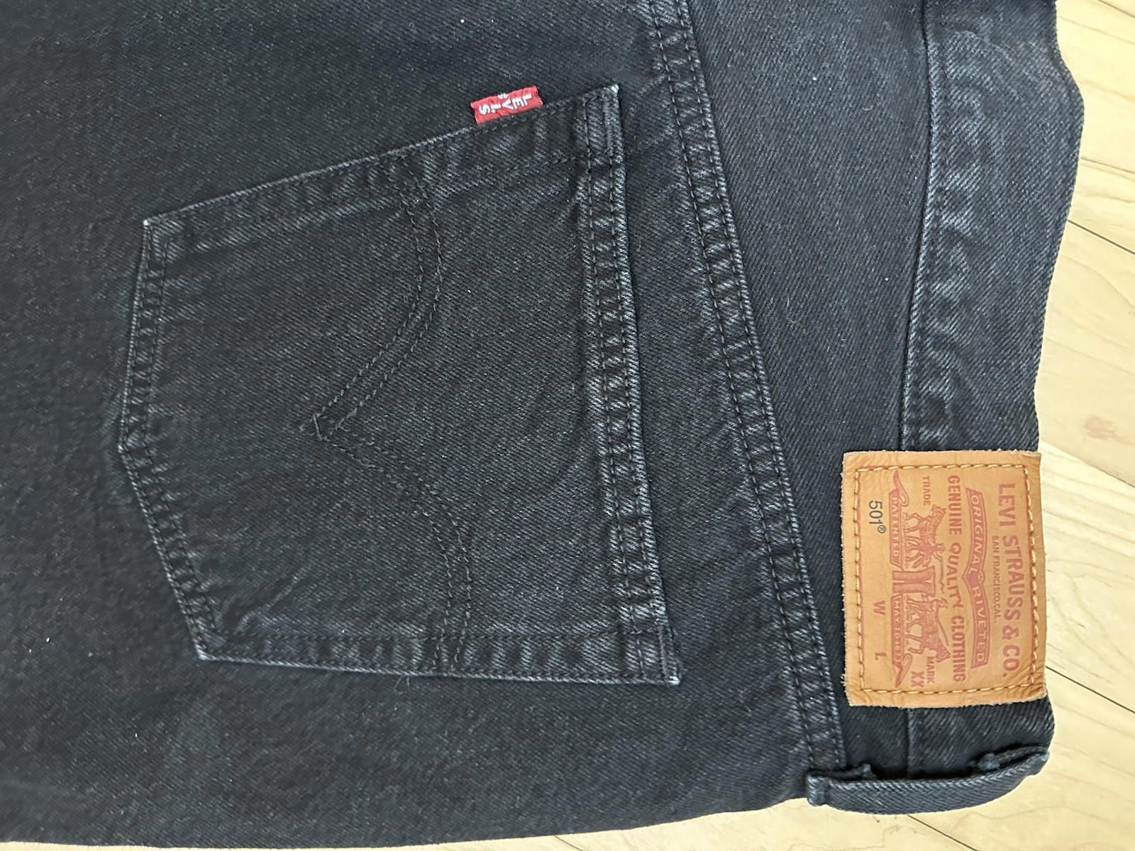 Levi's Levi’s Premium 501 Cutoff Shorts, High Rise Black, Sz 32” Size 32" / US 10 / IT 46 - 11 Thumbnail