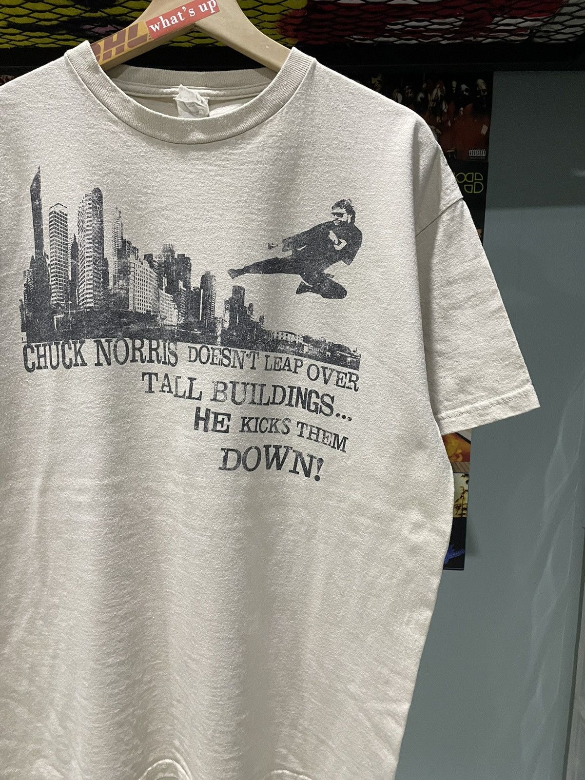 Vintage Vintage Chuck Norris Hollywood Actor Movie Tee Size US L / EU 52-54 / 3 - 2 Thumbnail