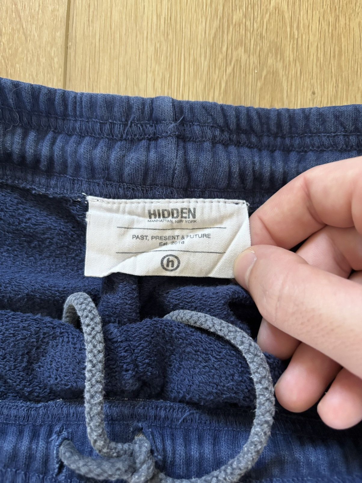 HIDDEN Hidden ny logo sweatpants navy Size US 32 / EU 48 - 4 Thumbnail
