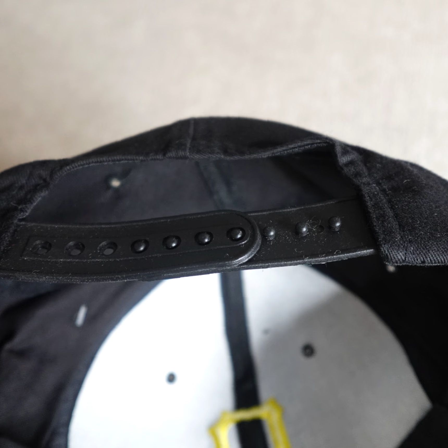 Vintage VINTAGE Pittsburg Pirates Hat Black Snapback Embroidered NEW Size ONE SIZE - 6 Thumbnail