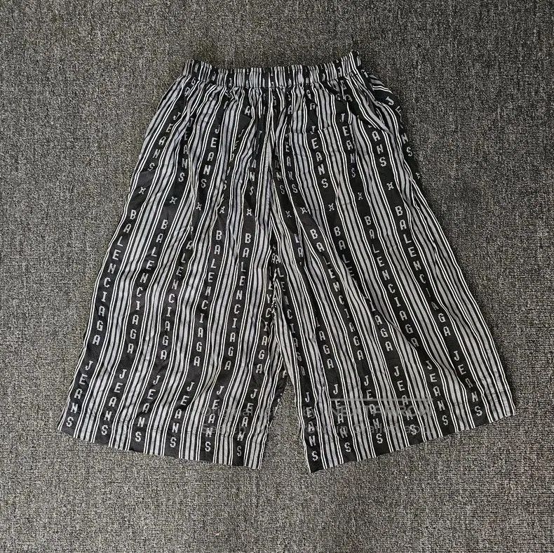 Balenciaga Balenciaga Oversize Short Sleeve Shirt. Size US M / EU 48-50 / 2 - 4 Thumbnail