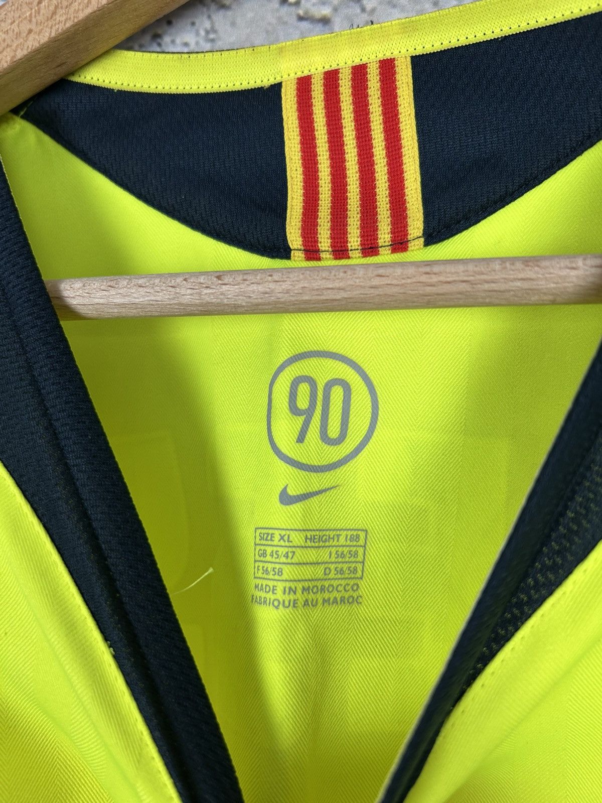 Nike Vintage FC Barcelona Messi Nike Soccer Jersey Football Rare Size US XL / EU 56 / 4 - 9 Thumbnail