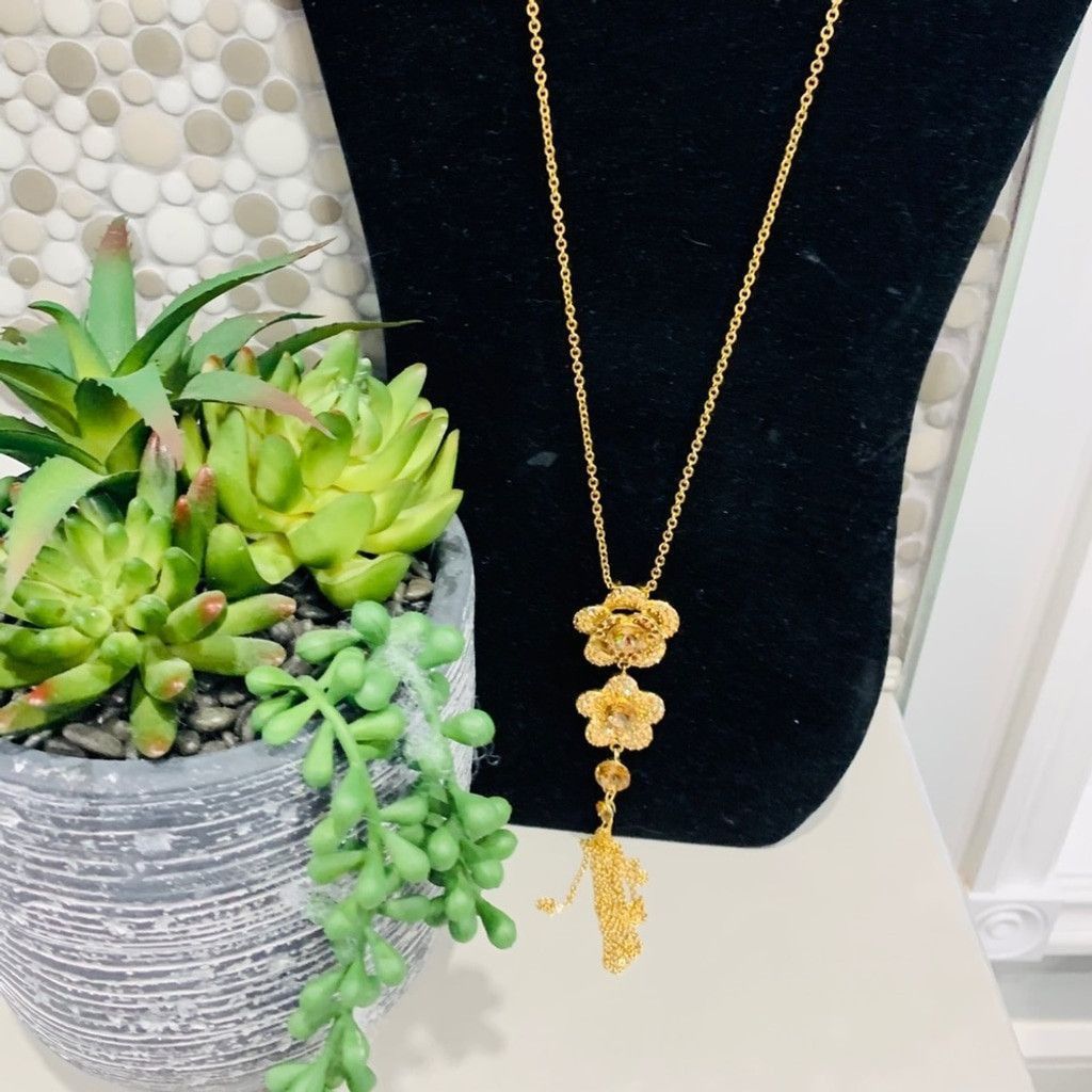 Other Beautiful Long Gold Floral amber Necklace Size ONE SIZE - 1 Thumbnail