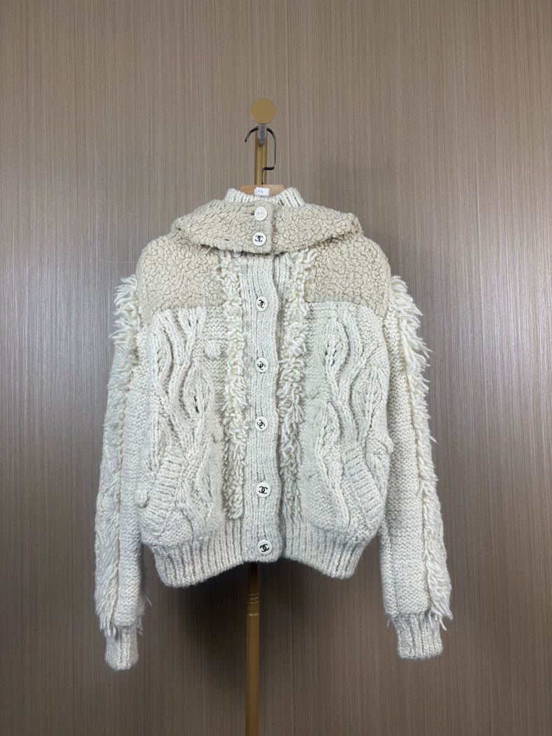 Chanel Chanel Double C Button Cable Knit Coat - dmc Size US M / EU 48-50 / 2 - 1 Thumbnail
