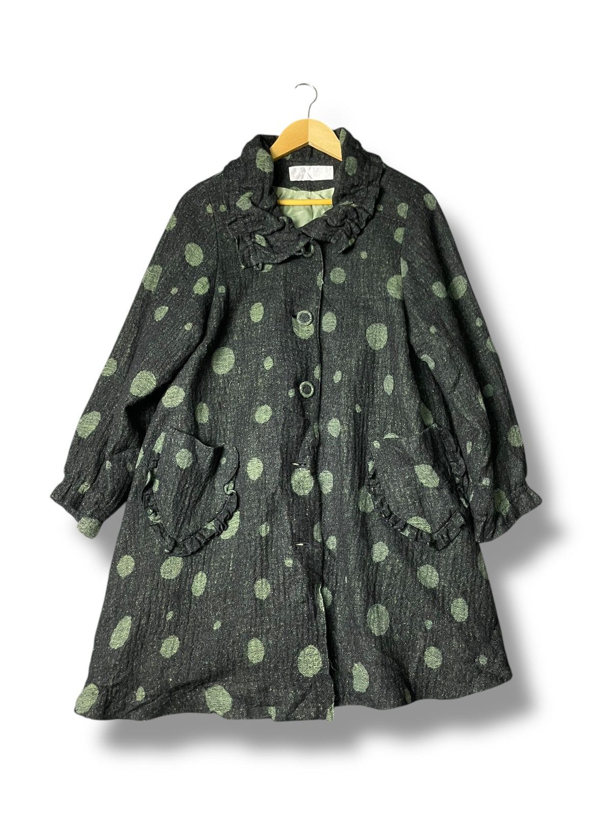 Japanese Brand Polka Dot Pattern Buttoned Jacket (114)