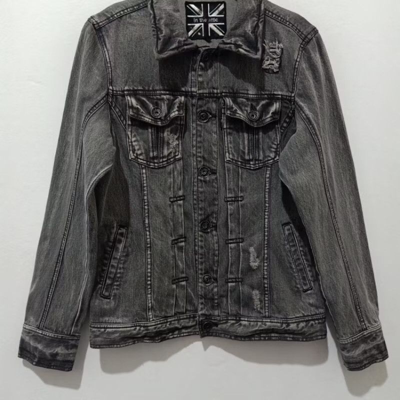 In The Attic In The Attic Distrassed Denim Jacket Size US L / EU 52-54 / 3 - 6 Thumbnail