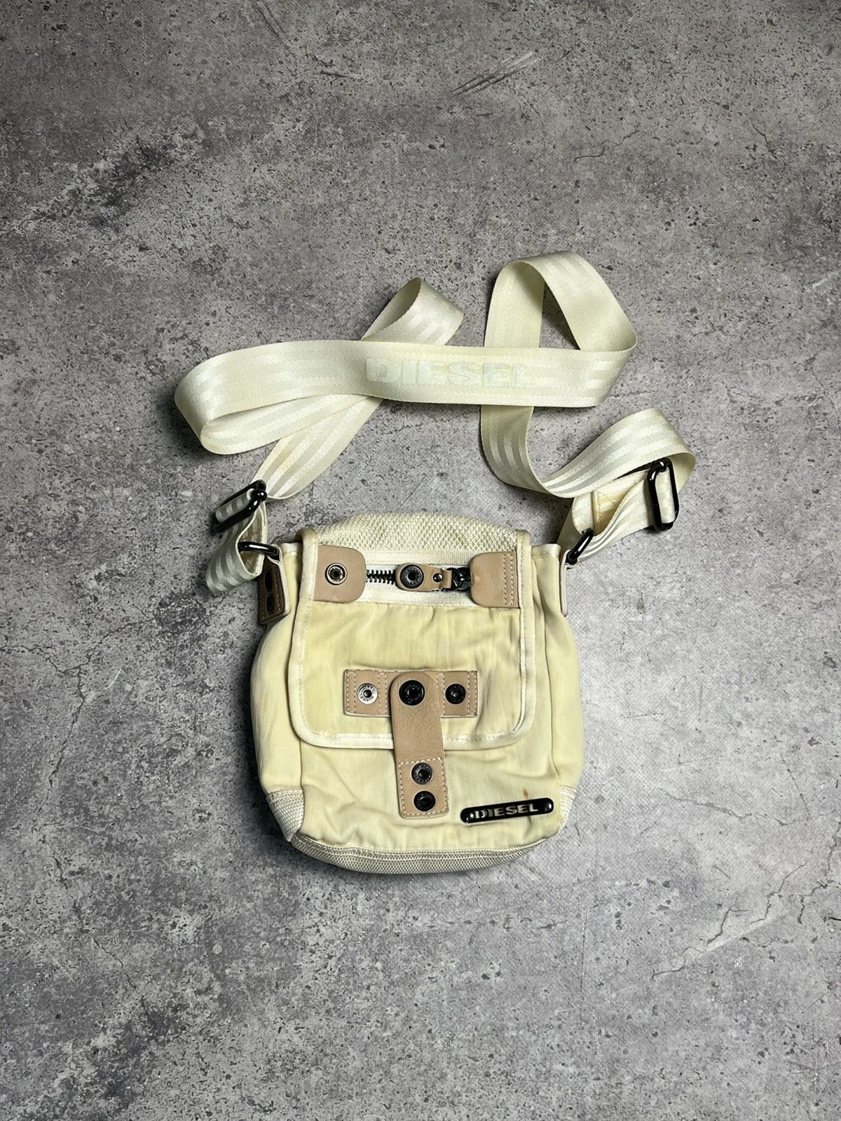 Diesel DIESEL BAG messenger VINTAGE Y2K Size ONE SIZE - 1 Thumbnail