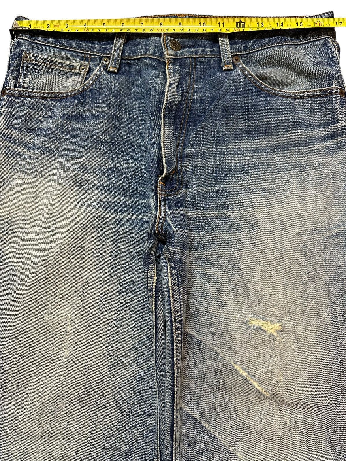 Levi's Vintage 90s Levis 502 Blue Faded Wash Distress Baggy Jeans Size US 33 - 12 Thumbnail