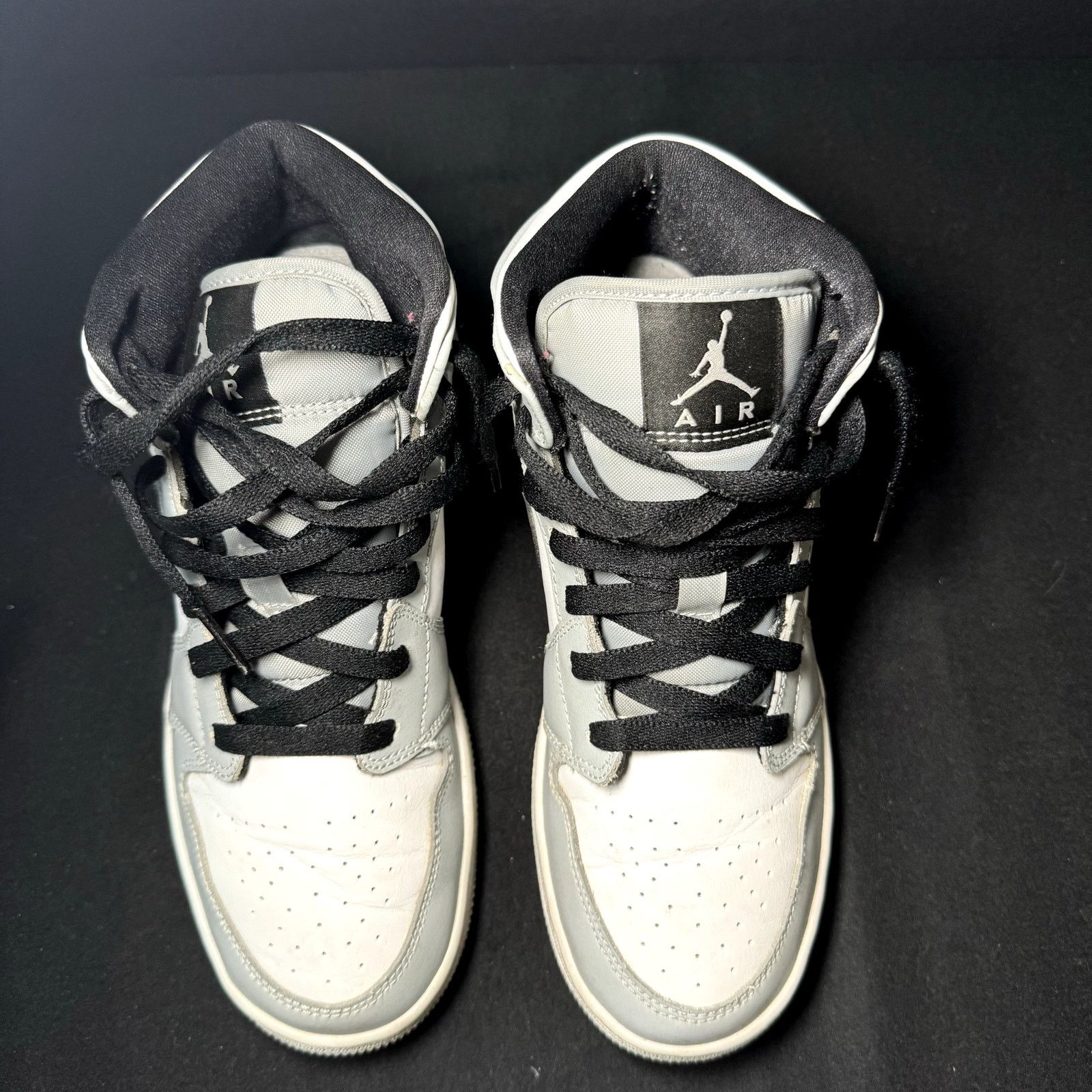 Jordan Brand × Nike Air Jordan 1 Mid GS Light Smoke Grey Men's Shoes - Size 5.5 Size US 5.5 / EU 38 - 4 Thumbnail