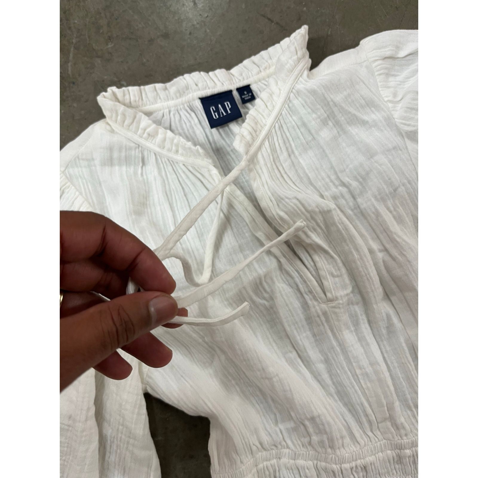 Gap Gap Women - Crinkle Gauze Mini Dress / S / White / NWOT Size S / US 4 / IT 40 - 4 Thumbnail