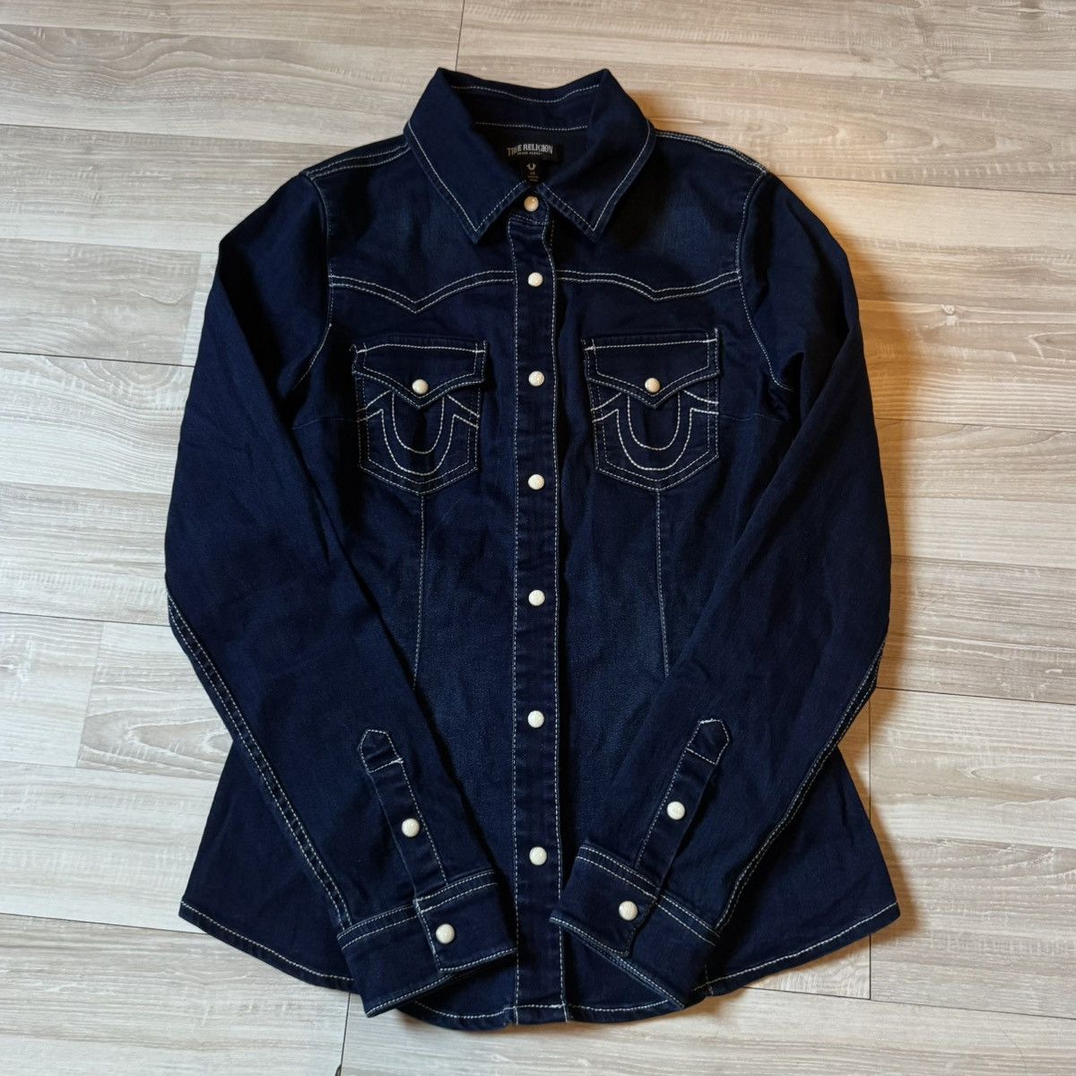 True Religion True Religion Western Denim Shirt Size XS / US 0-2 / IT 36-38 - 1 Thumbnail