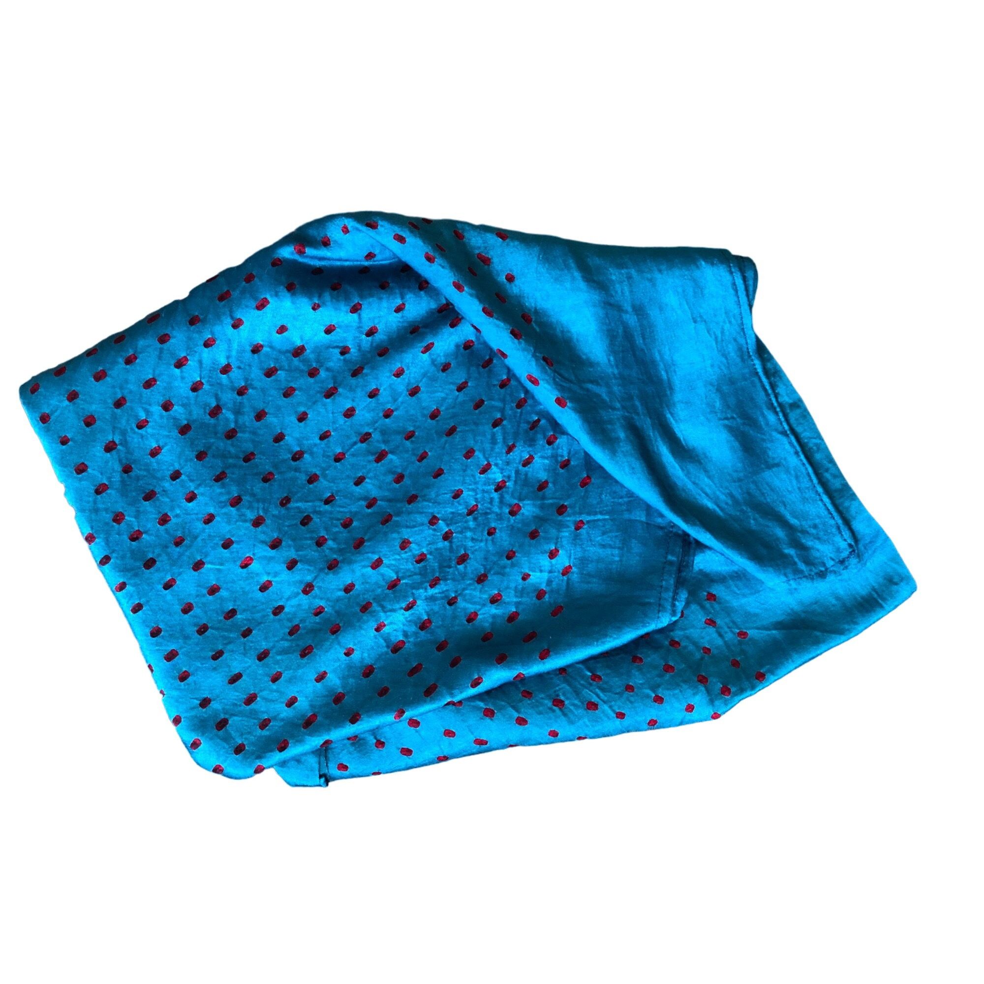 Vintage Vintage Red Dotted Diamond-Like Blue Long Scarf Size ONE SIZE - 1 Thumbnail