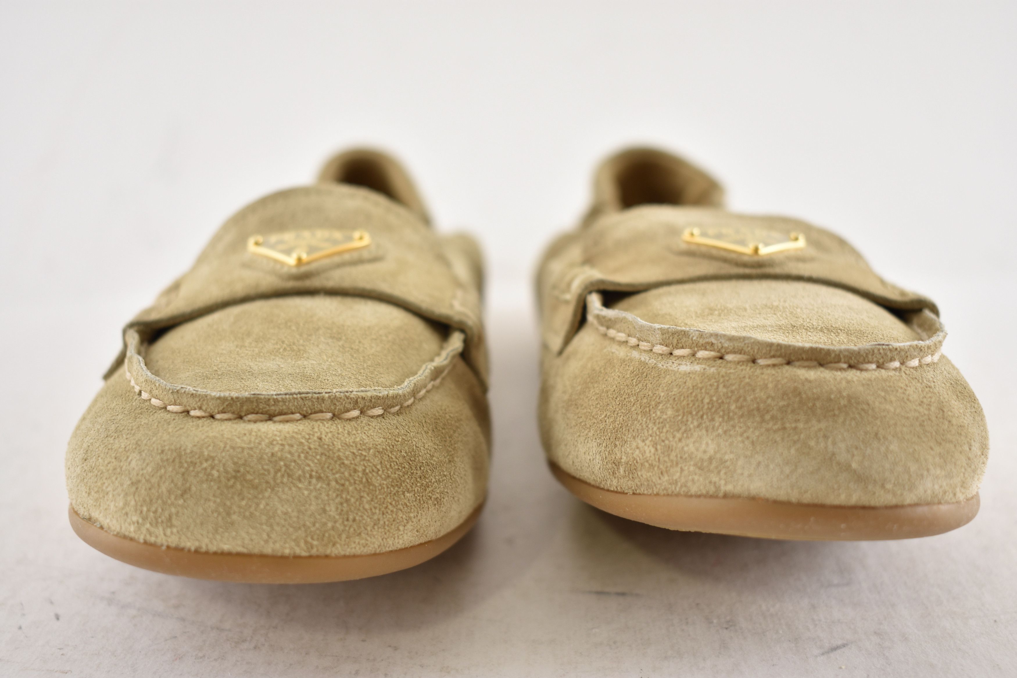 Prada Prada Ecru Beige Suede Logo Scrunch Loafer Moccasin Flat 38 Size US 8 / IT 38 - 10 Thumbnail