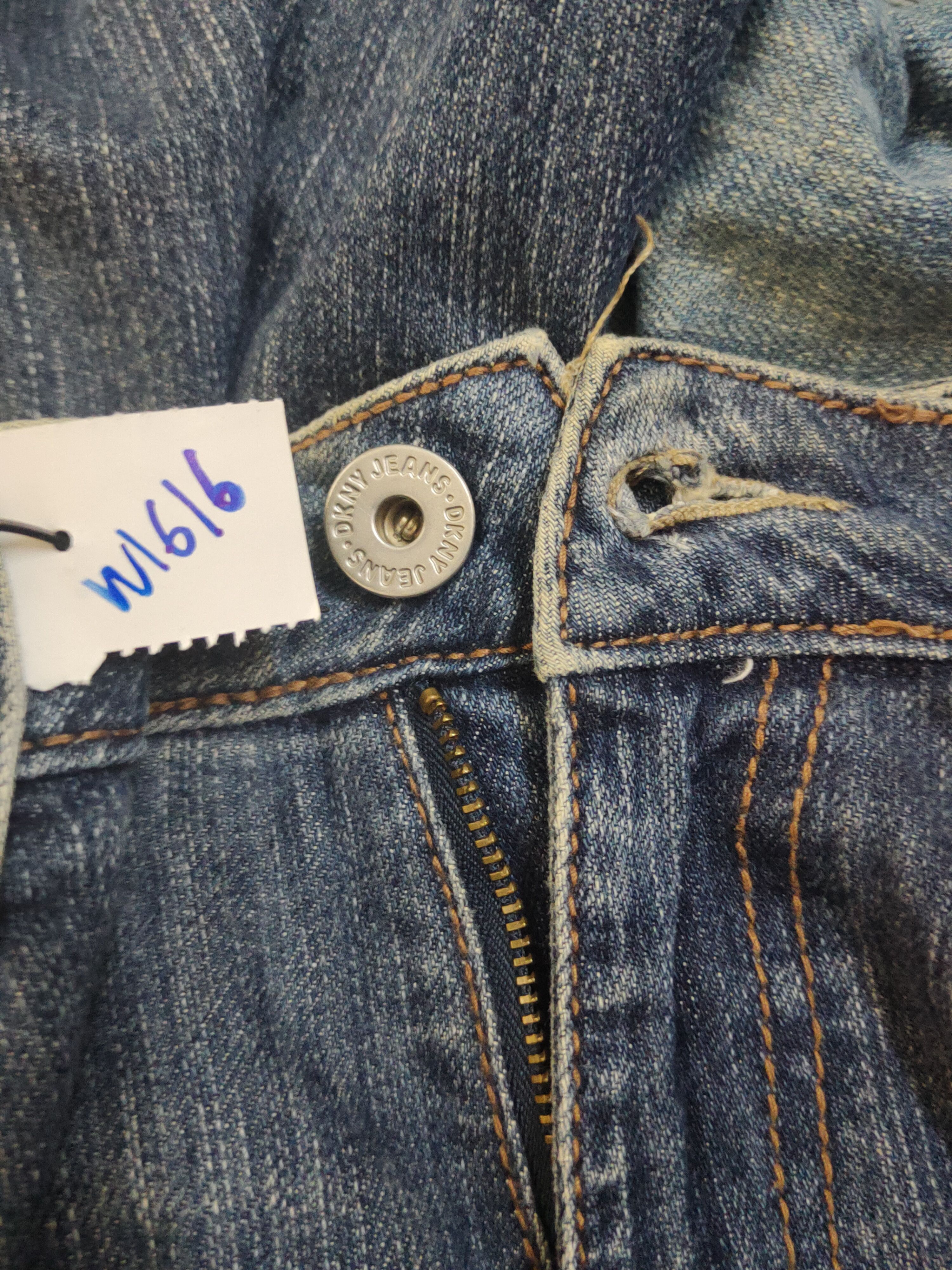 DKNY × Vintage DKNY Blue Distressed Ripped denim Jeans #W1616 Size 35" - 16 Thumbnail