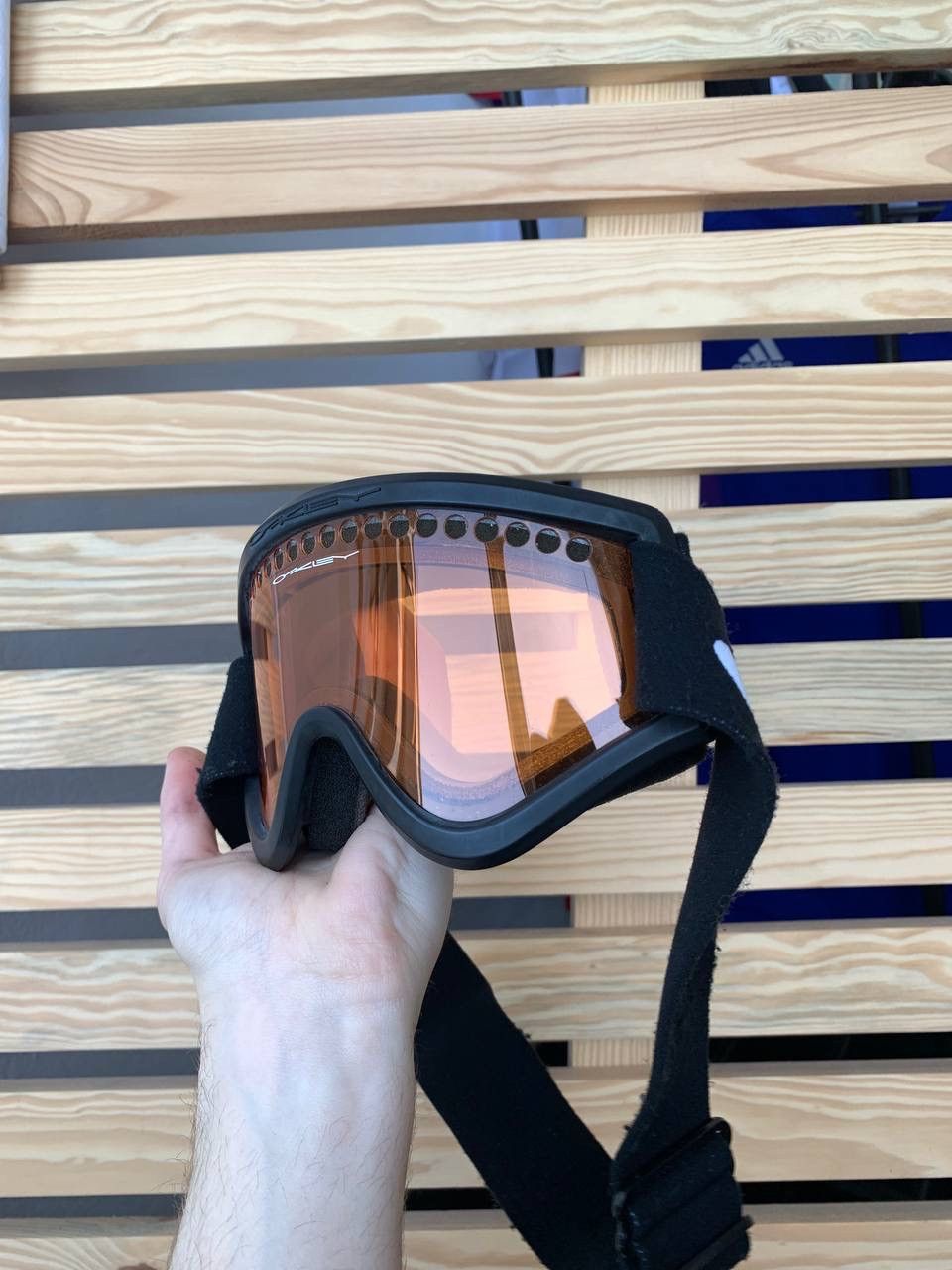 Japanese Brand × Oakley × Vintage Vintage Oakley Ski Goggles, Black with Amber Lenses Size ONE SIZE - 4 Thumbnail