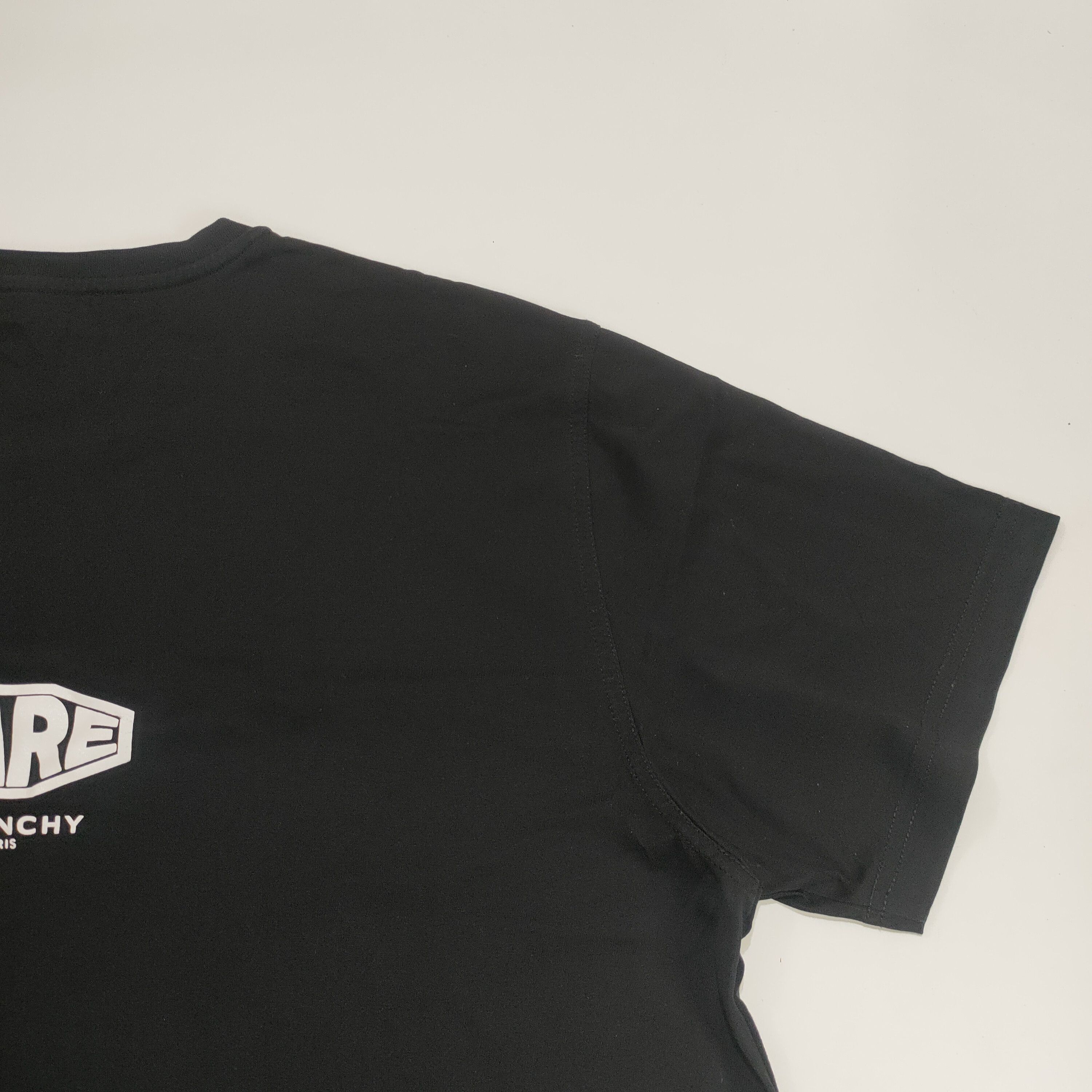 Givenchy Rare Givenchy Paris Graphic Tee – Men's Medium Size US M / EU 48-50 / 2 - 11 Thumbnail