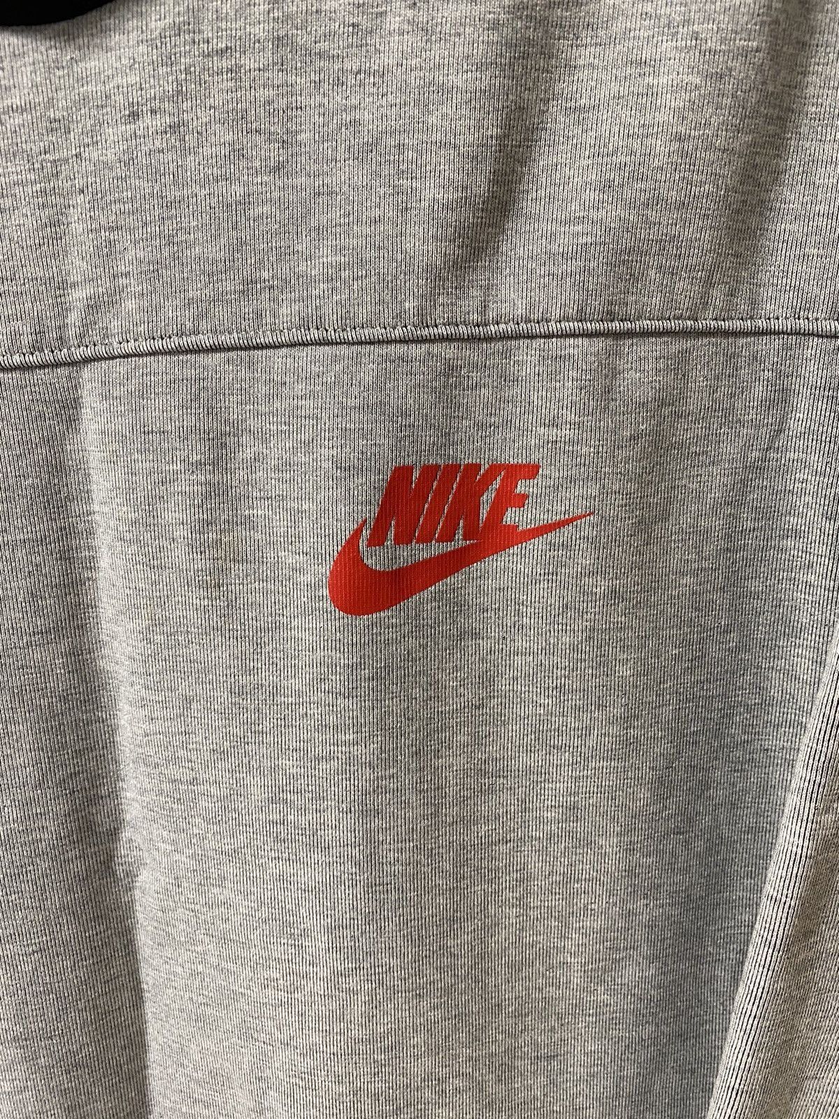Nike Vintage Nike gray Sweatshirt - Size XL Size US XL / EU 56 / 4 - 5 Thumbnail