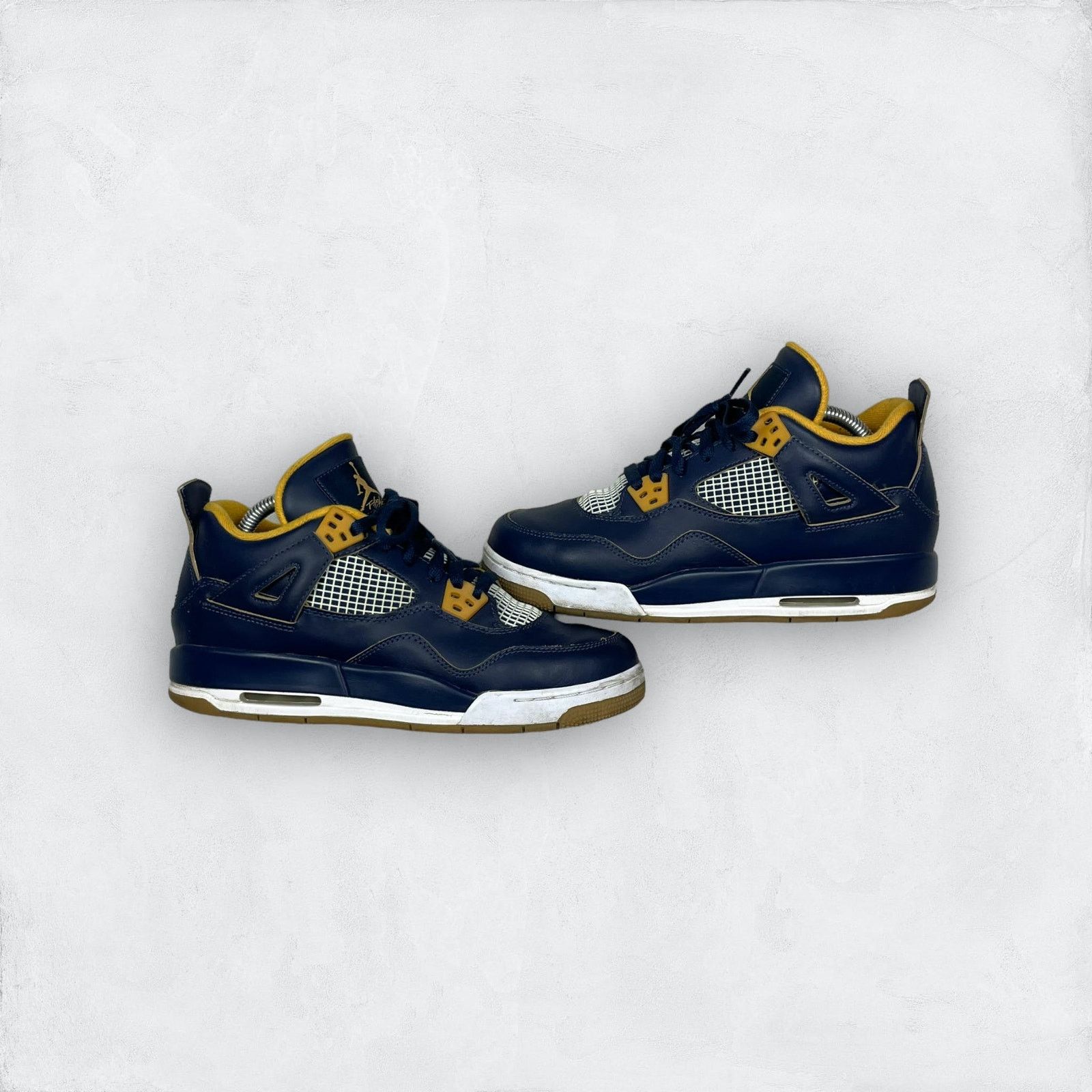 Jordan Brand Air Jordan 4 Retro BG 408452-425 Basketball Sneaker Shoes Size US 7 / EU 40 - 1 Thumbnail