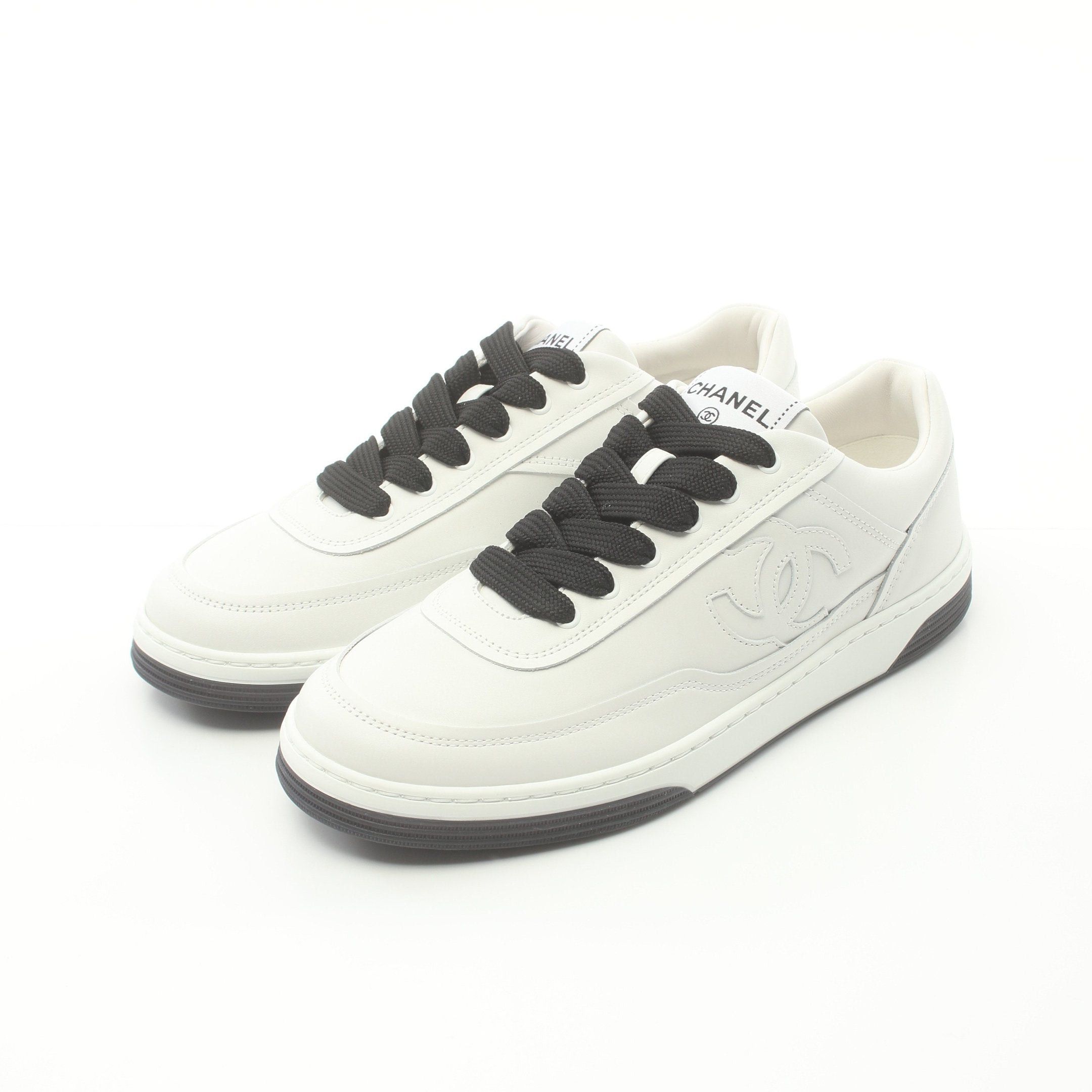 image of Chanel Coco Mark Sneakers Leather White 24Ss, Women's