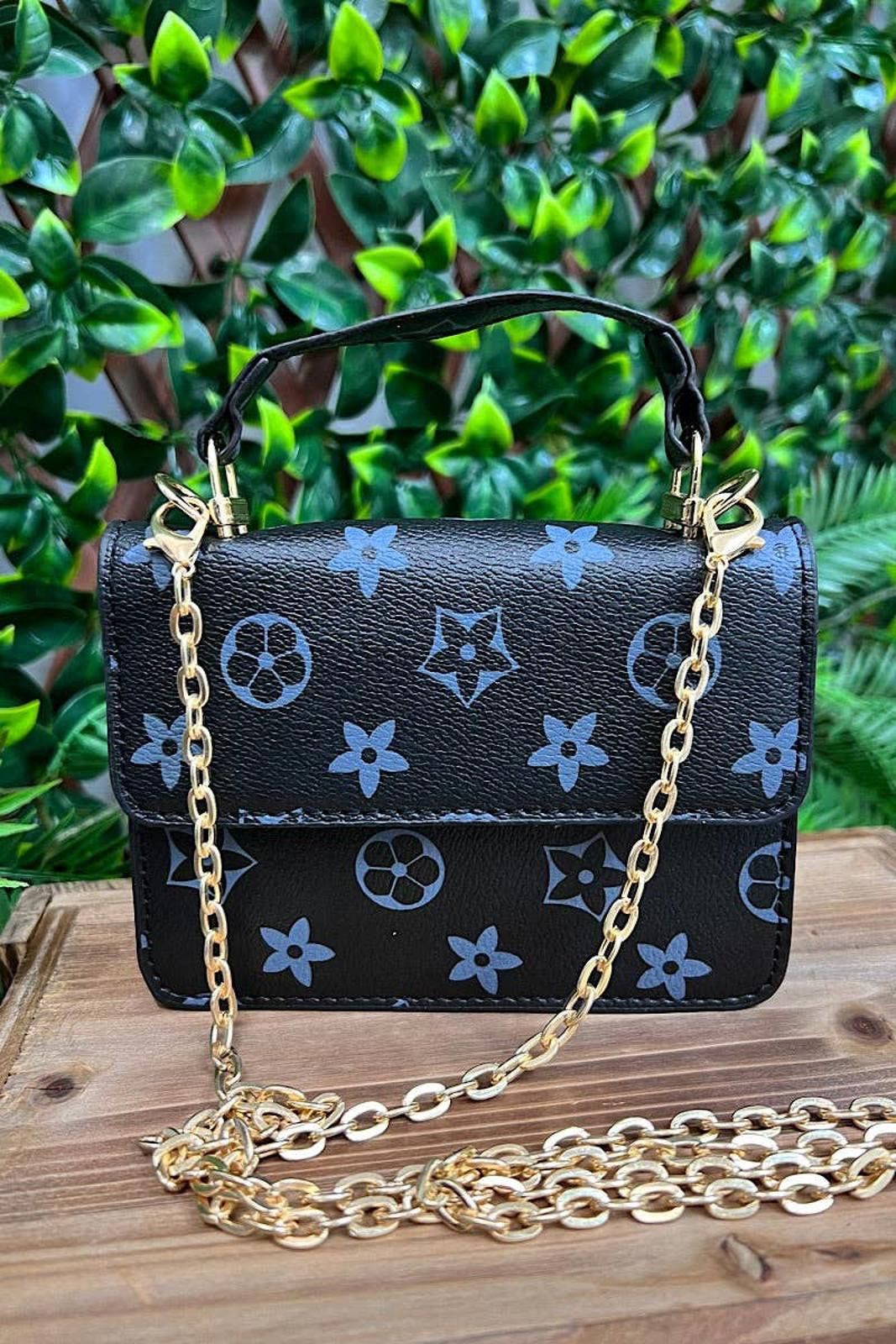 Other Black Star Printed Crossbody with Chain Size ONE SIZE - 1 Thumbnail