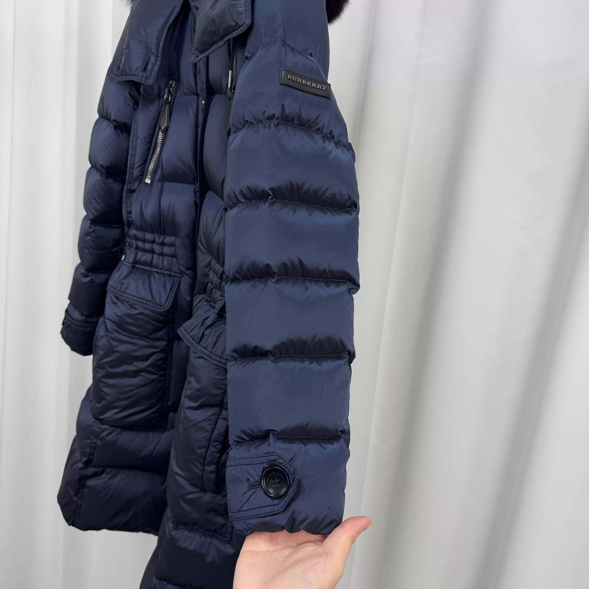 Burberry Burberry logo fur collar down coat size S 99 new Size S / US 4 / IT 40 - 4 Thumbnail