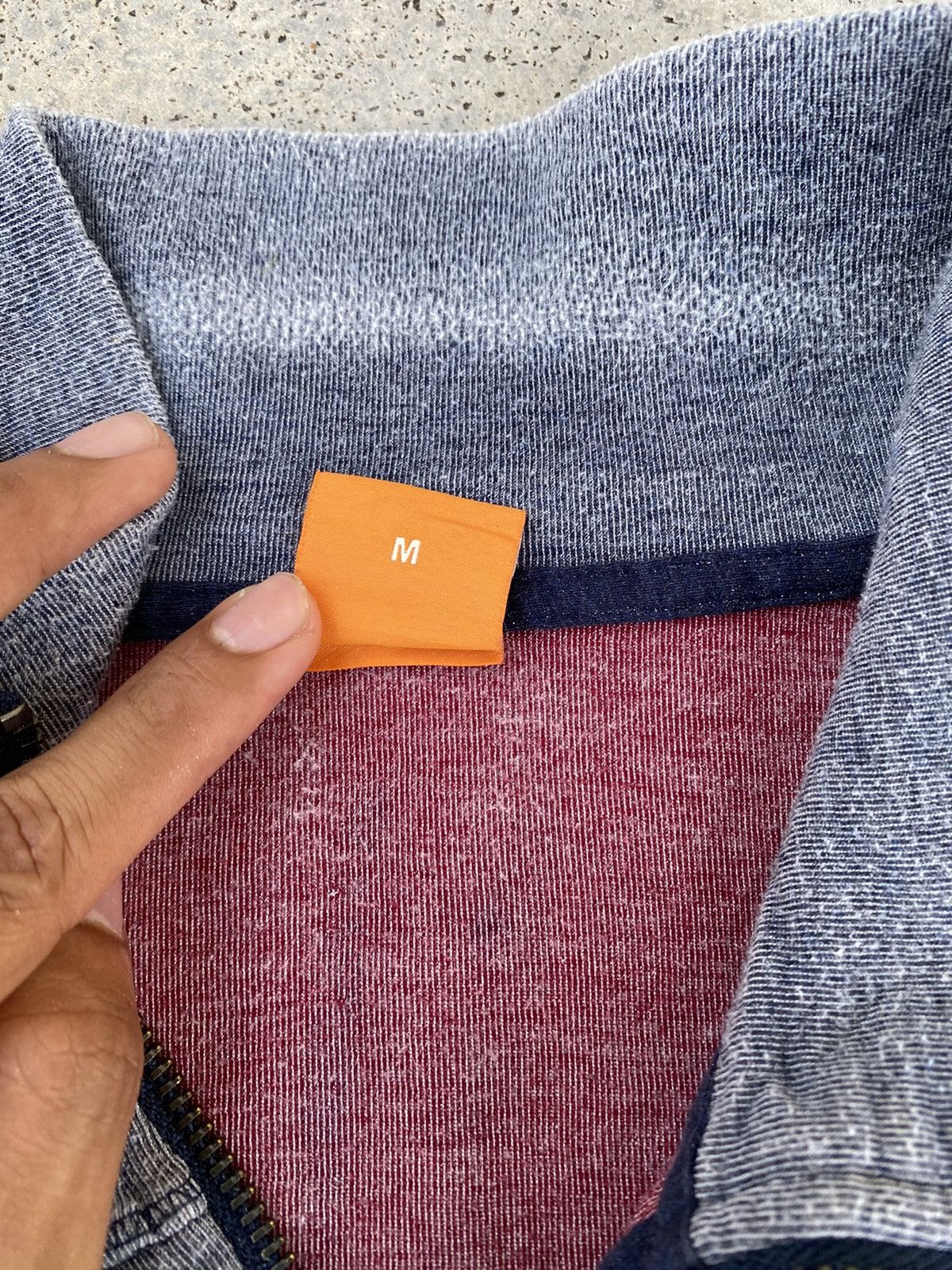 Hugo Boss Archival Sun Faded Hugo Boss Zip Up Sweat Size US M / EU 48-50 / 2 - 8 Thumbnail
