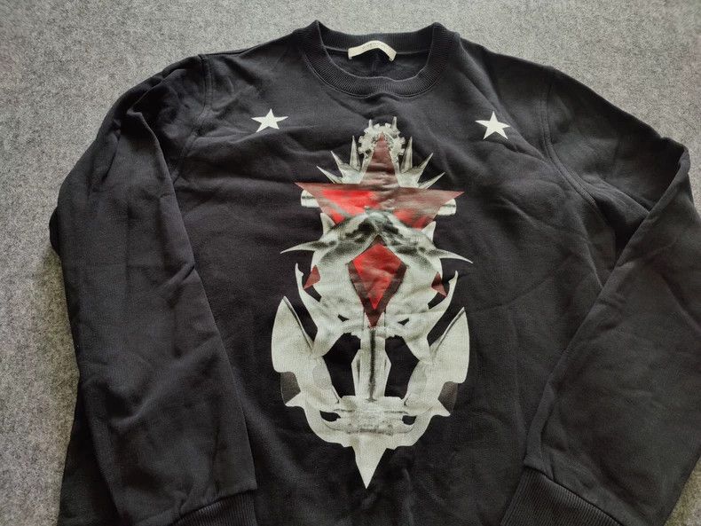 Givenchy Givenchy Printed Hoodie 2506-Nextarrow Size US M / EU 48-50 / 2 - 2 Thumbnail
