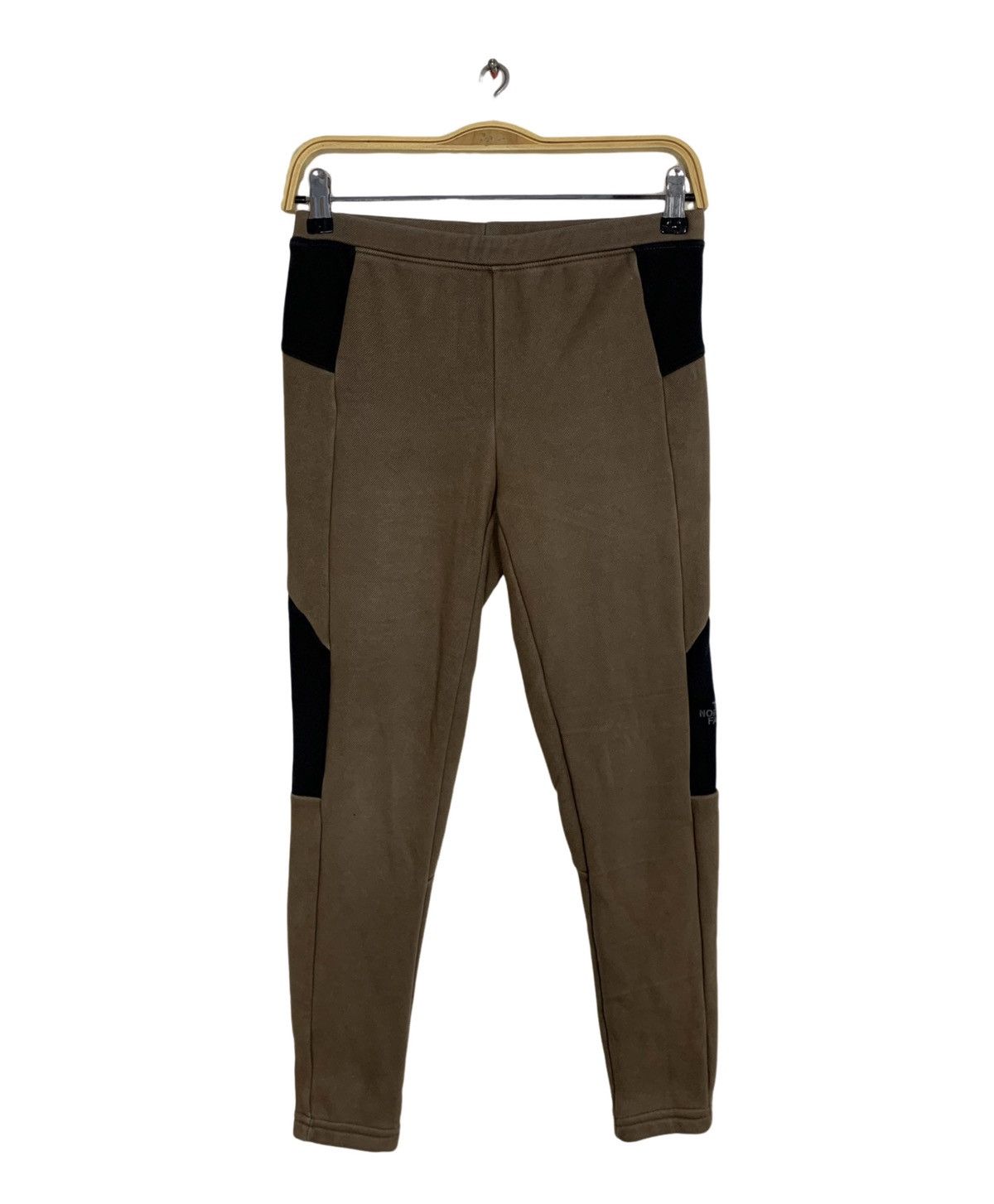 image of Outdoor Life x The North Face Hype The North Face Sweat Jogger Pant Stretchable Waist in Brown, Wom