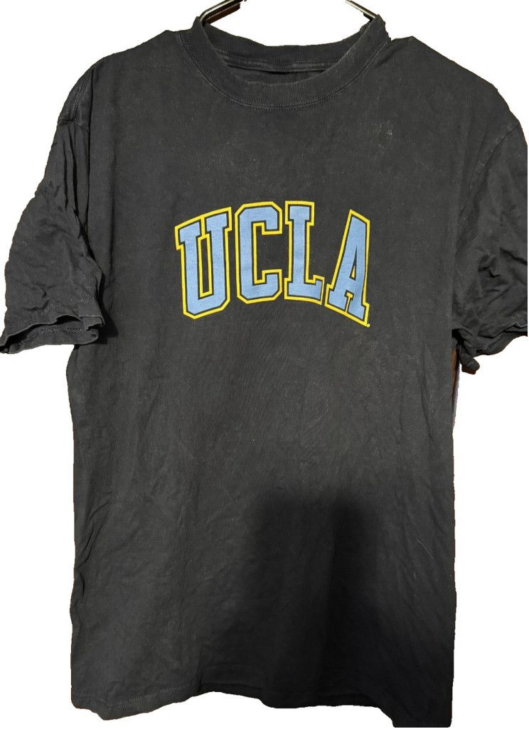 Champion UCLA Bruins Champion T-shirt Men's Sz L (?) Blue Size US L / EU 52-54 / 3 - 1 Thumbnail