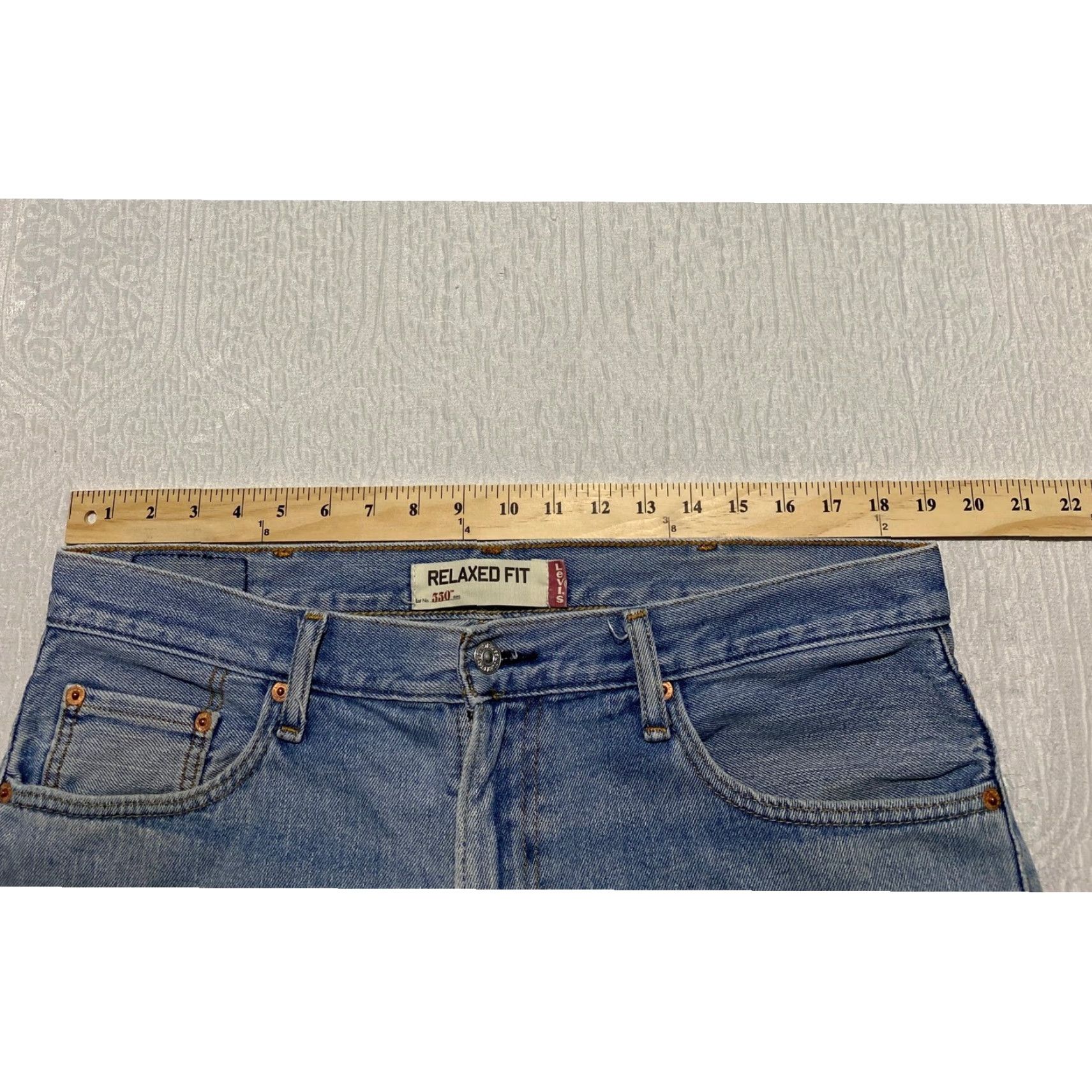 Levi's Levi's 550 Relaxed Fit Jeans Mens 38x30 Blue Light Wash Distressed Denim Size US 38 / EU 54 - 7 Thumbnail