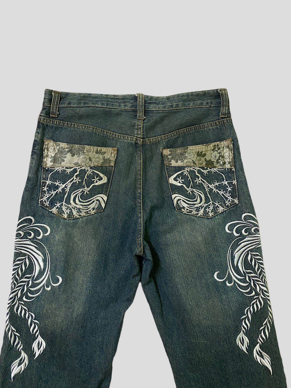 Japanese Brand × Vintage Vintage Japan Tattoo Embroidery Floral Design Denim Size US 32 / EU 48 - 8 Thumbnail