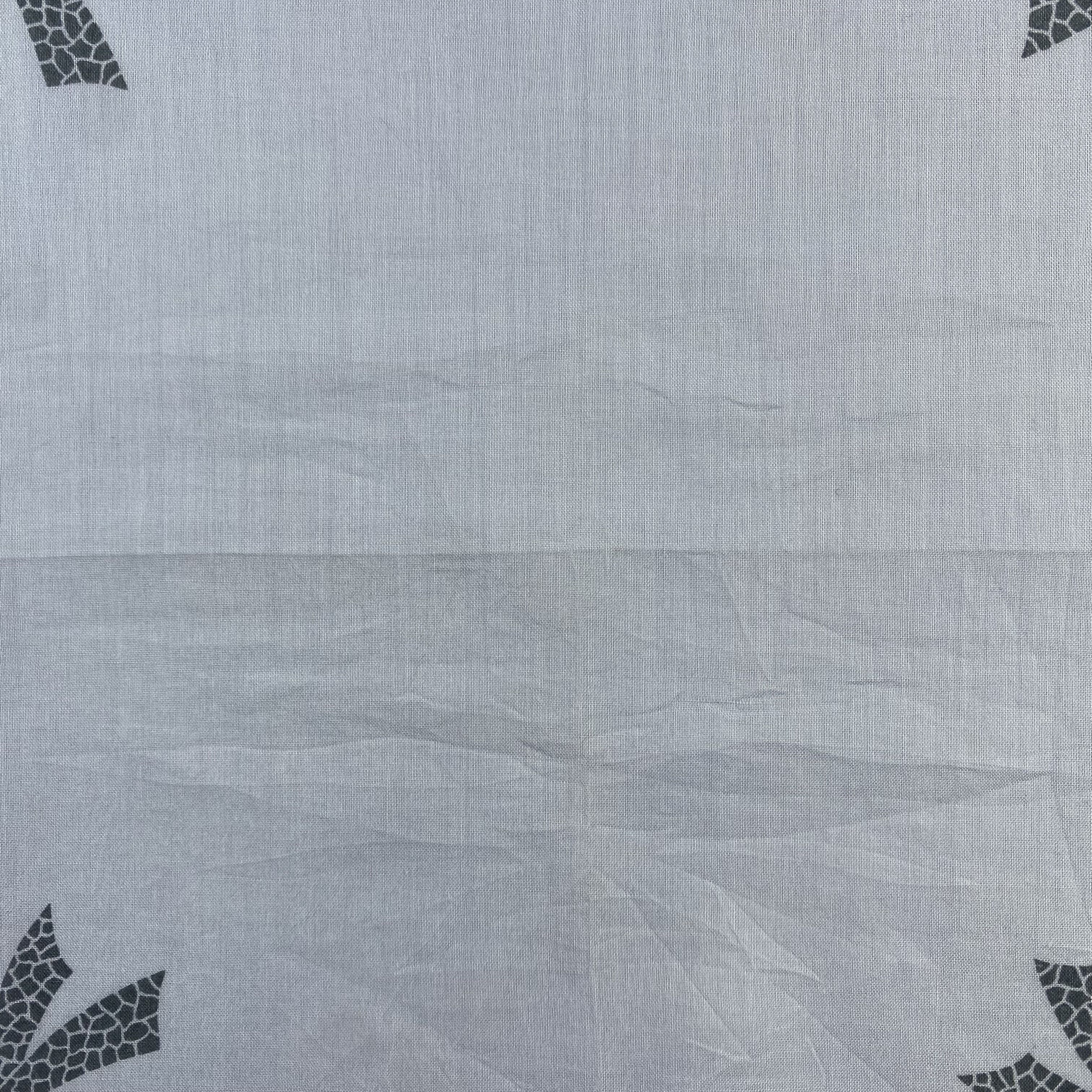 Valentino × Vintage Valentino Garavani Bandana/ Handkerchief / Neckerchief-P1647 Size ONE SIZE - 4 Thumbnail